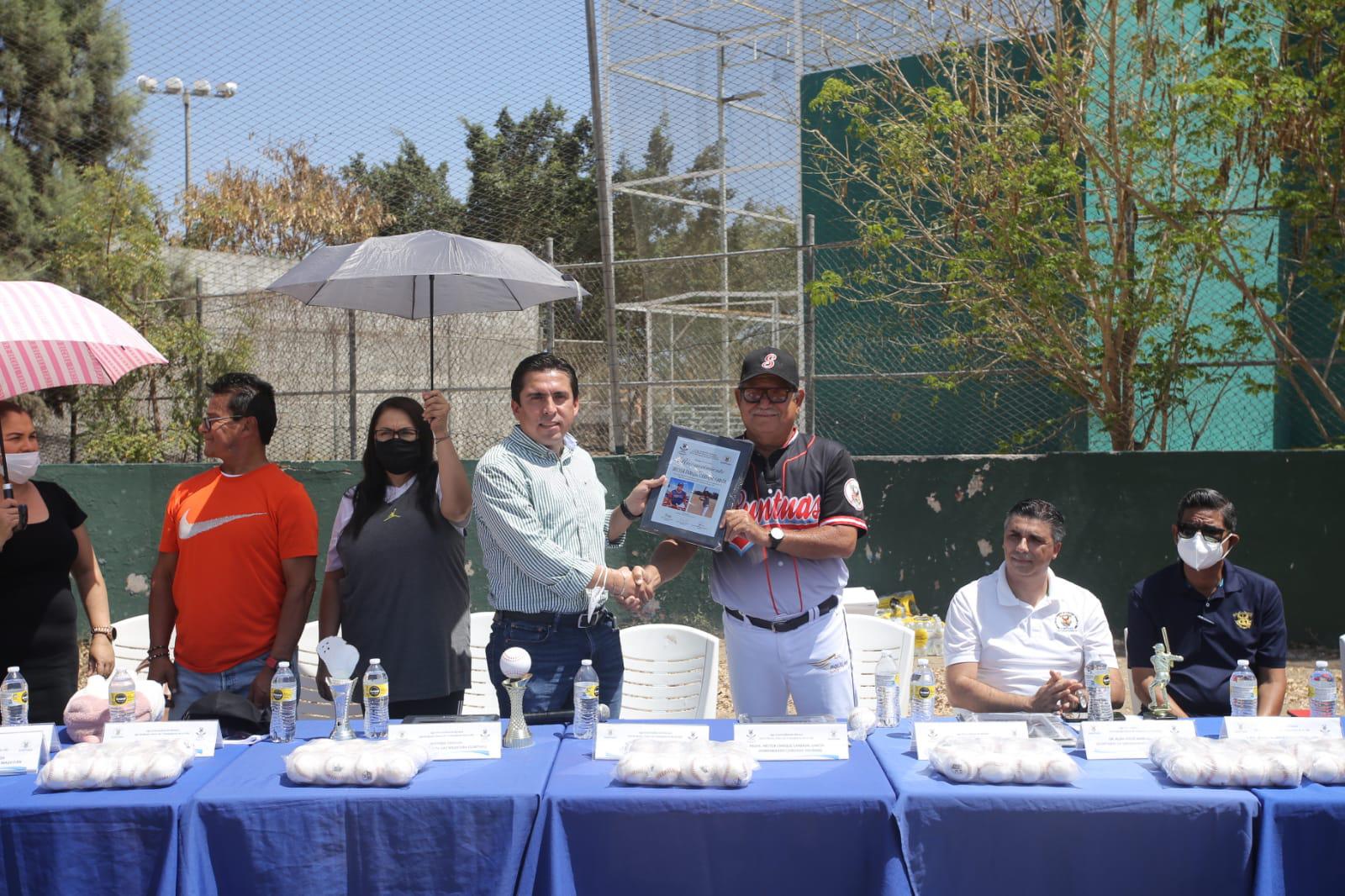 $!Inauguran temporada primavera-verano de la Liga Intersindical de Beisbol