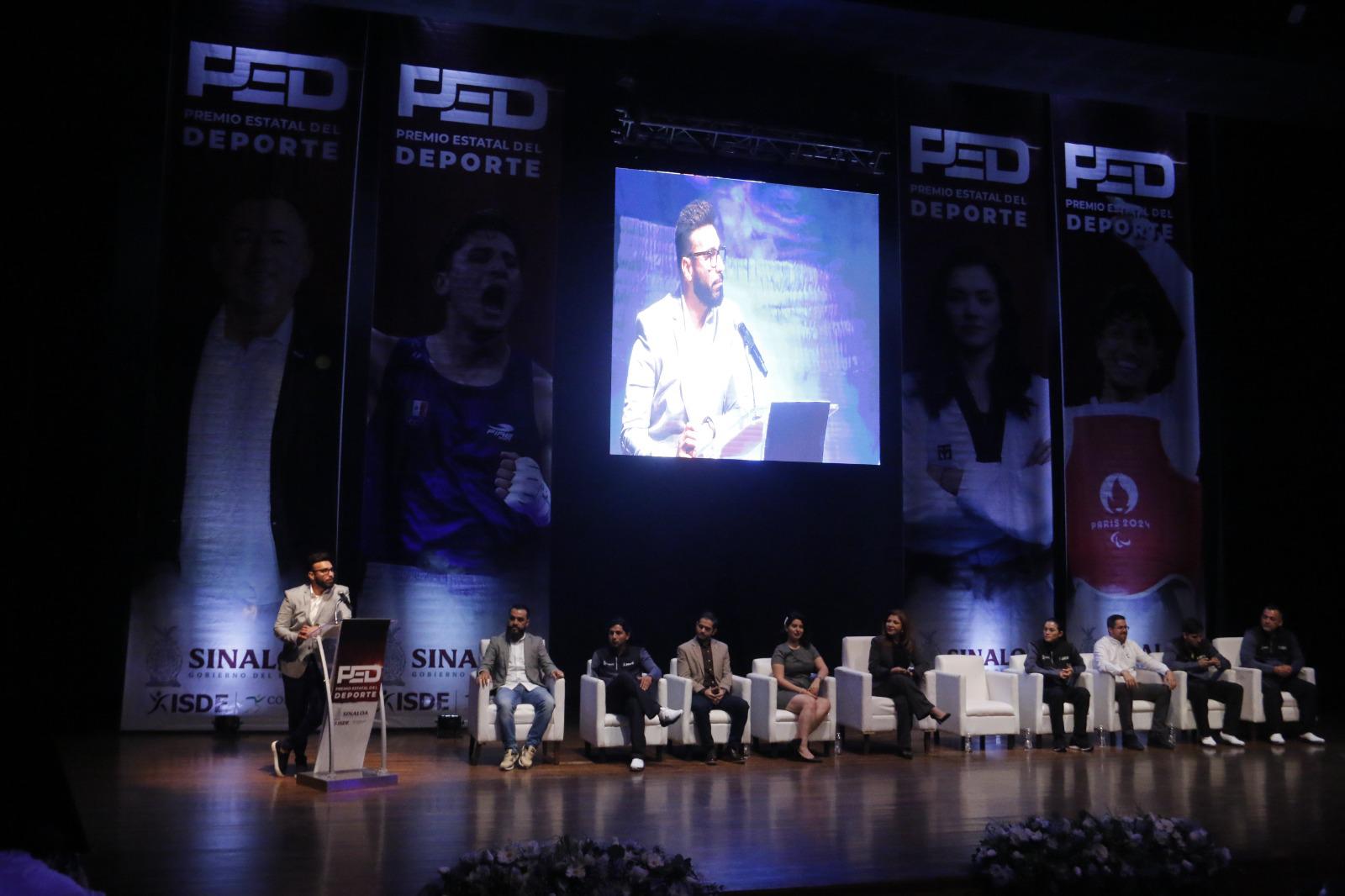 $!Marco Verde, Juan Diego García y María Espinoza reciben el Premio Estatal del Deporte
