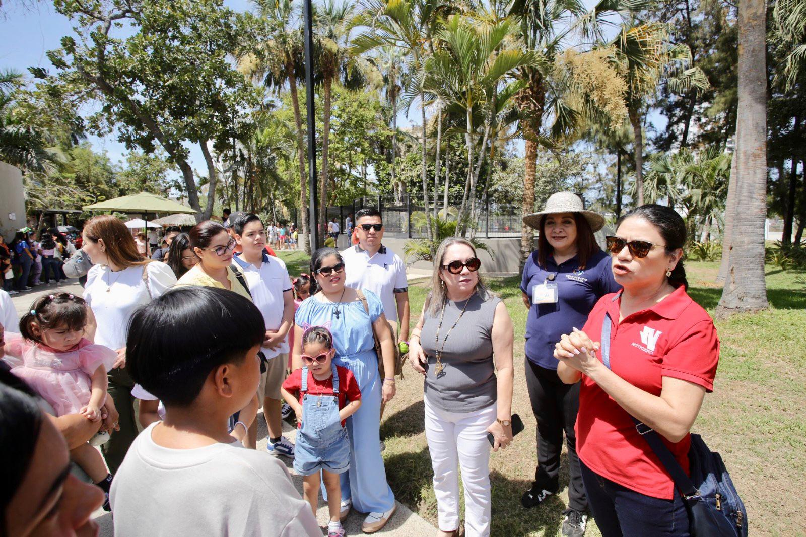 $!Hijos de trabajadores de Datemex celebran el Día del Niño con una ‘exploración’ en el Gran Acuario de Mazatlán
