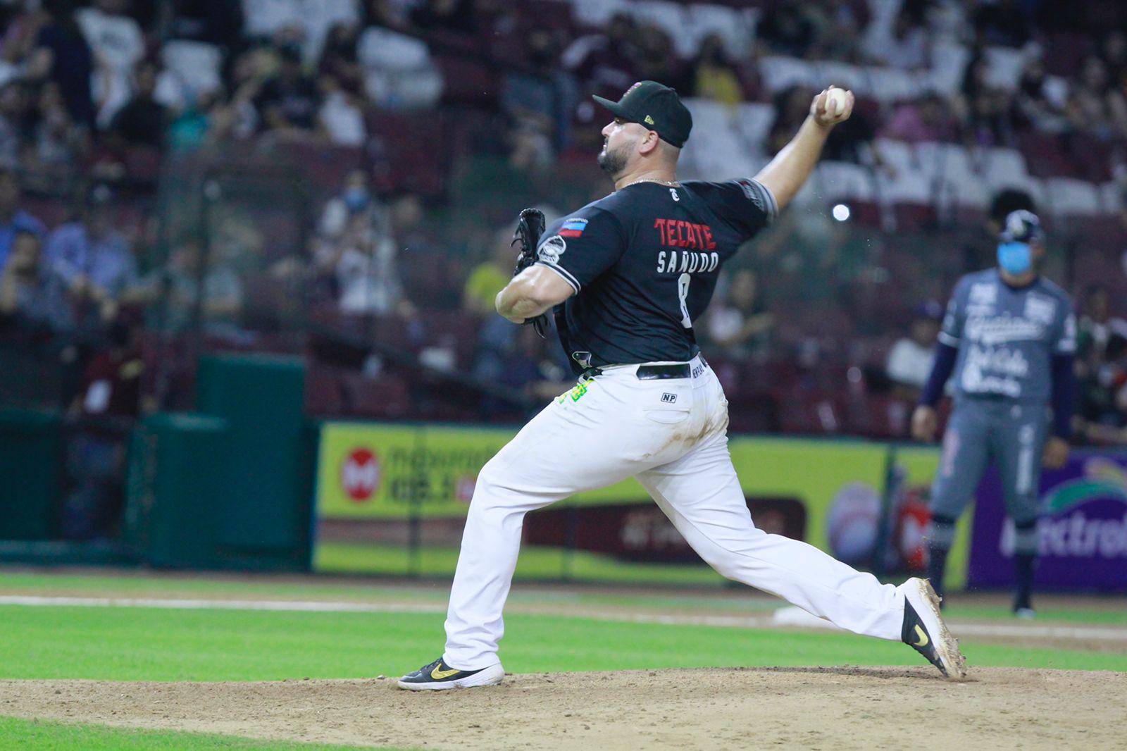 $!Tomateros de Culiacán vence a Algodoneros de Guasave en kilométrico juego
