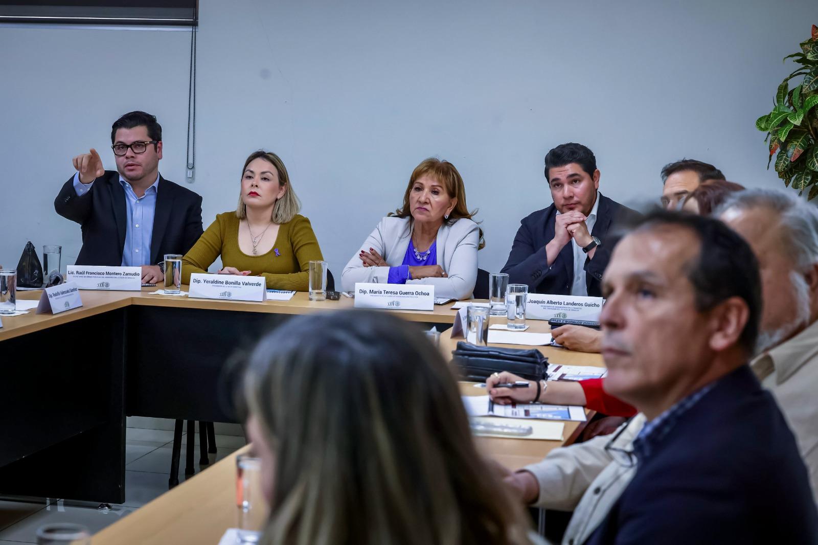 $!Presenta Gobierno de Sinaloa a diputados avances de gestión de crédito de $2 mil 300 millones