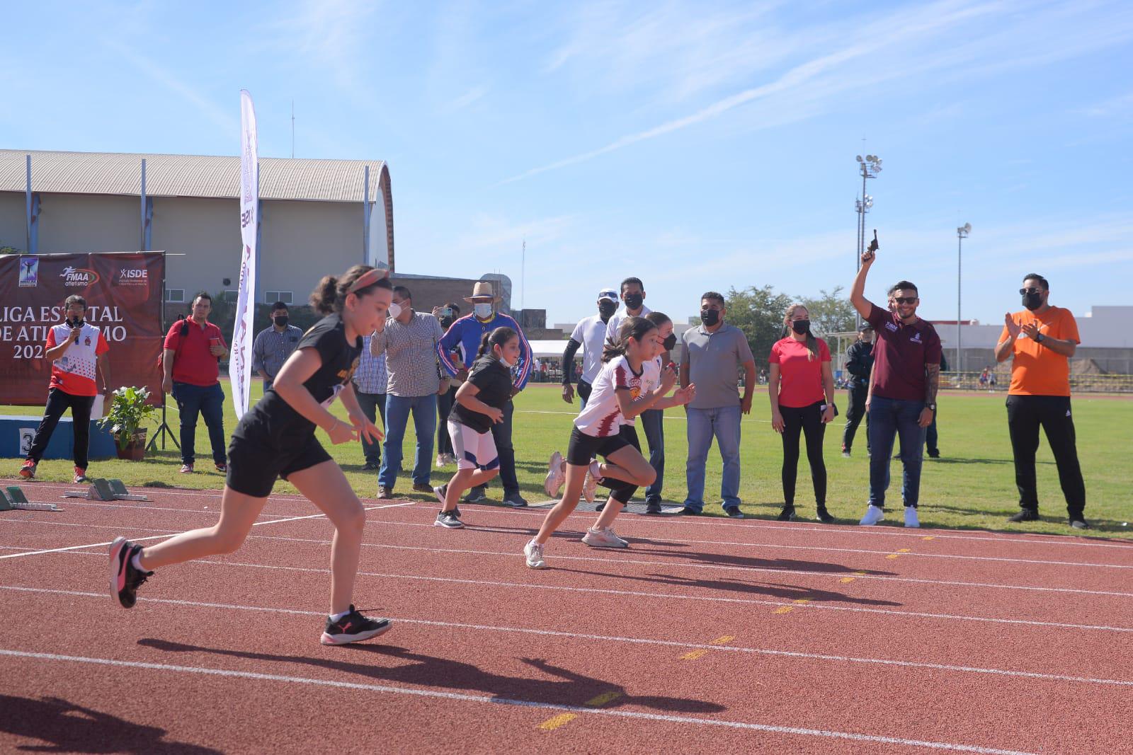 $!Celebran primera etapa de la Liga Estatal de Atletismo 2020-2021 en Culiacán