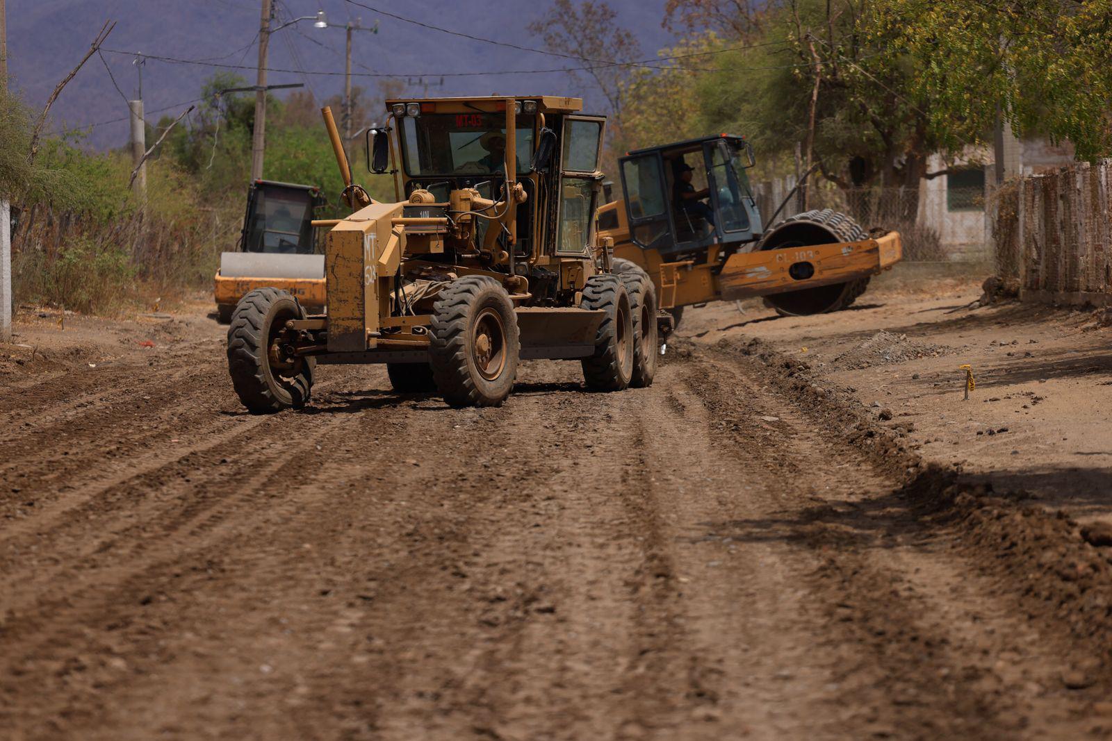 $!Inaugura Rocha Moya carretera que conecta poblados en Mocorito
