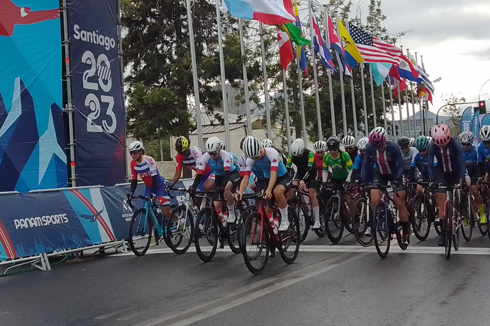 $!Sinaloense Yarely Salazar hace su esfuerzo, pero queda lejos del top 10 en ciclismo de ruta