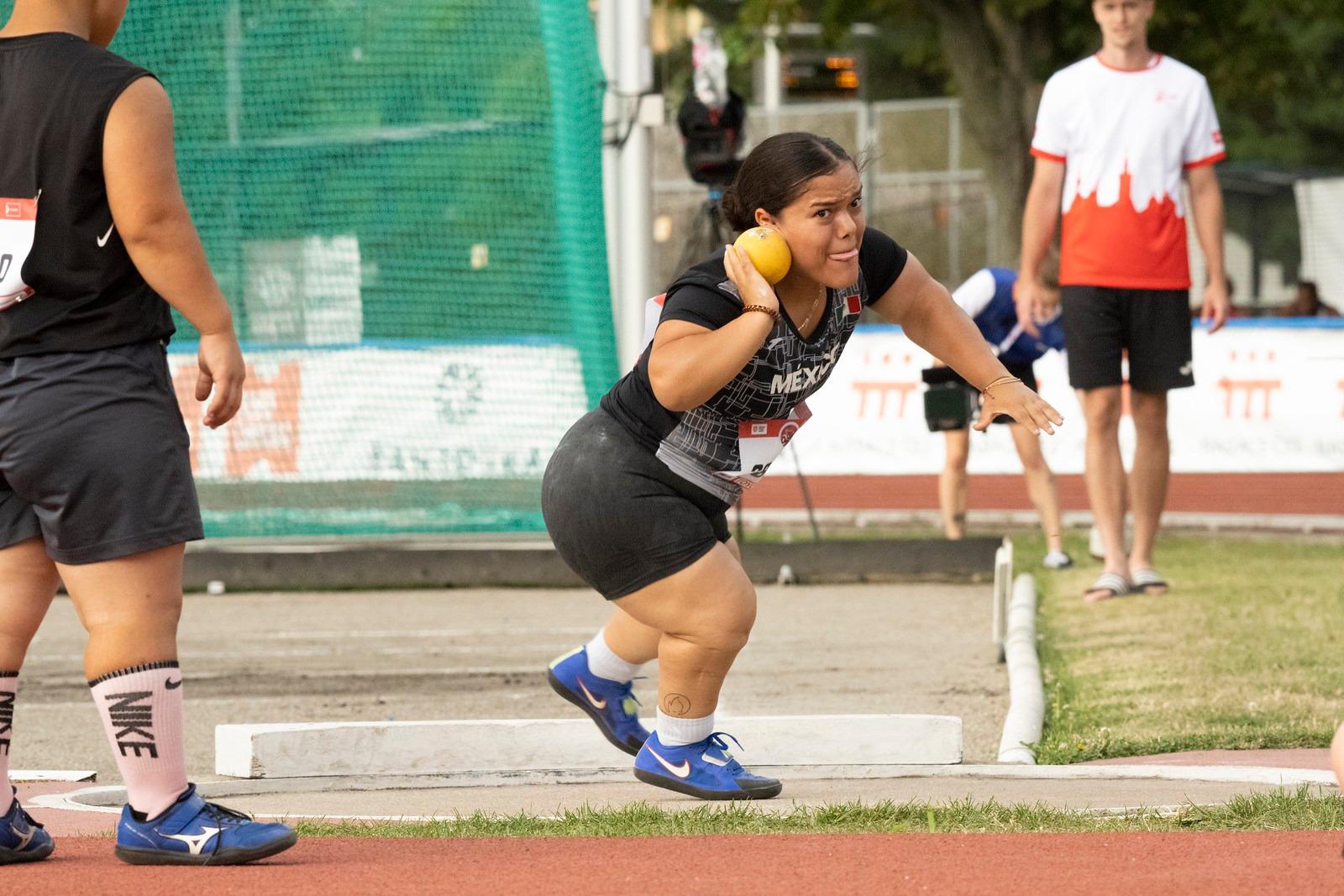 $!Pauleth Mejía y Norma Cázares brillan en República Checa con medallas de oro para Sinaloa