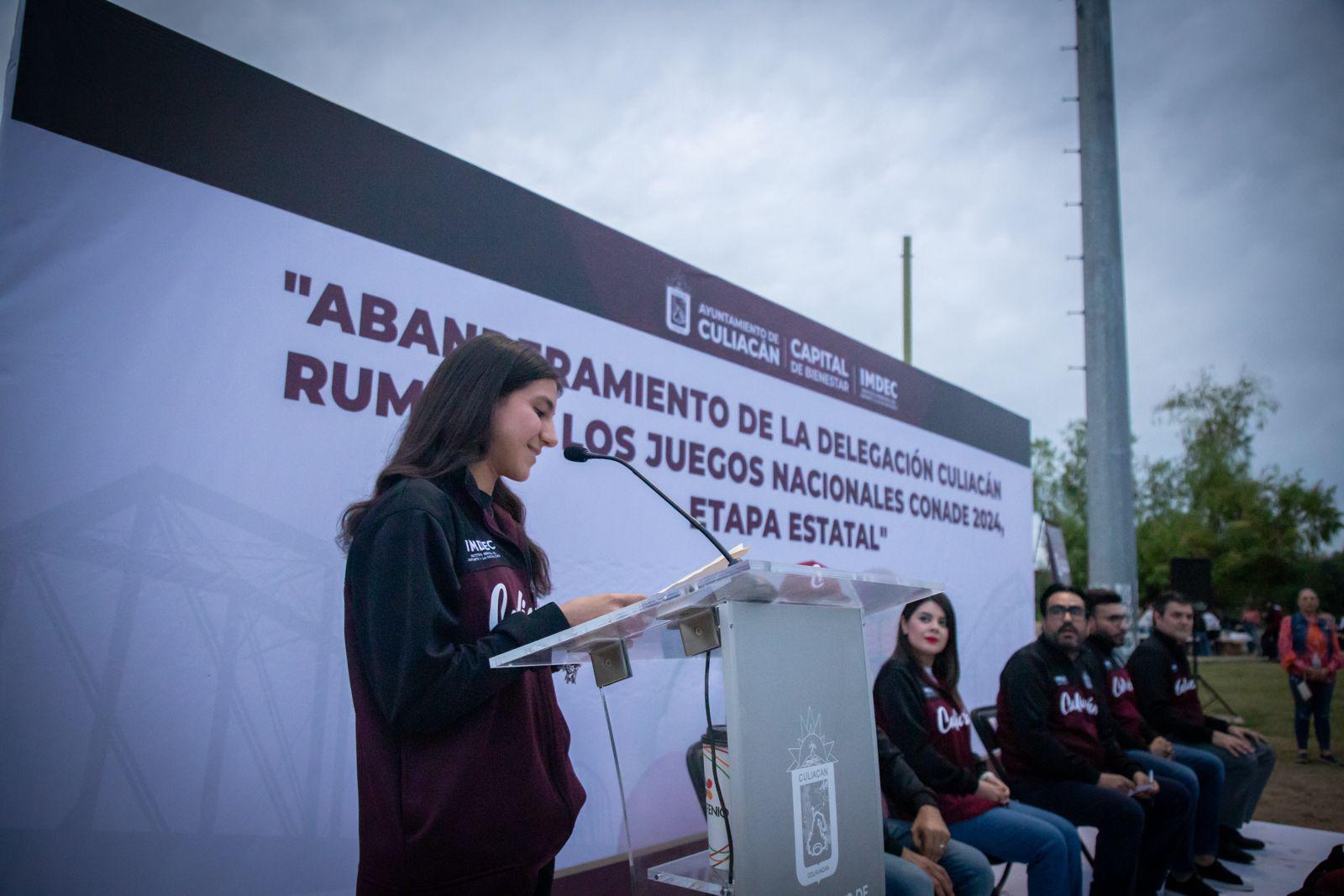 $!Abanderan a delegación de Culiacán para Estatal de los Juegos Conade