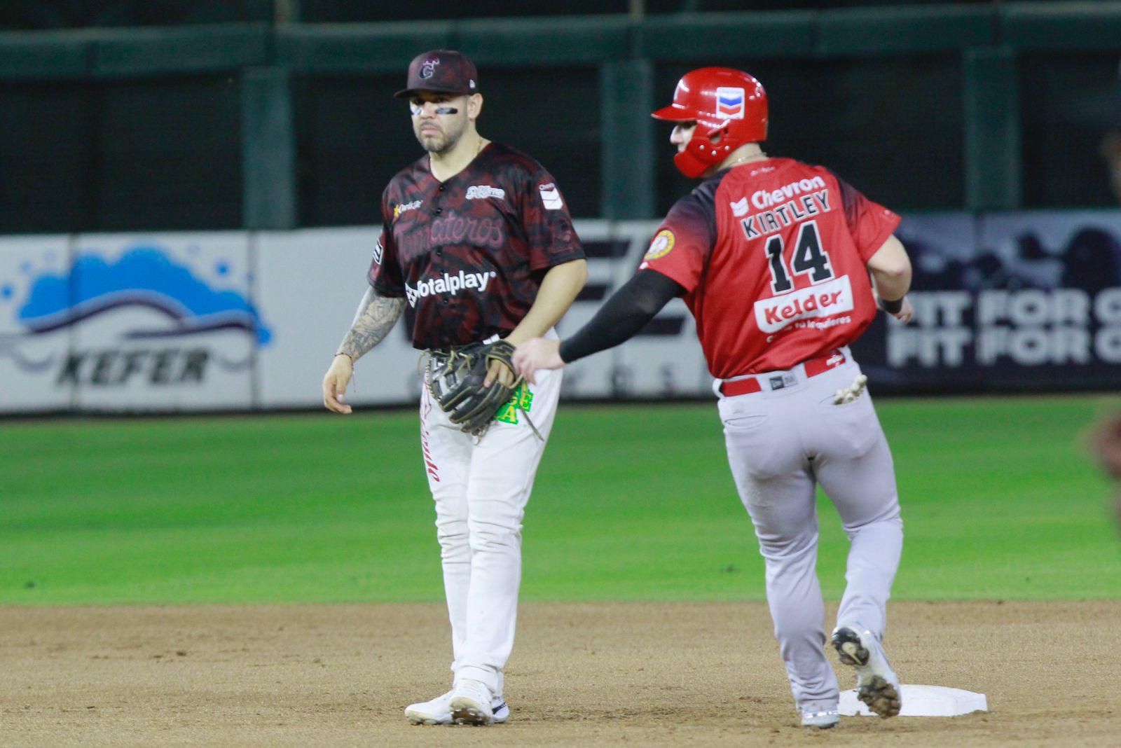 $!Tomateros empieza con el pie izquierdo serie ante Mayos de Navojoa