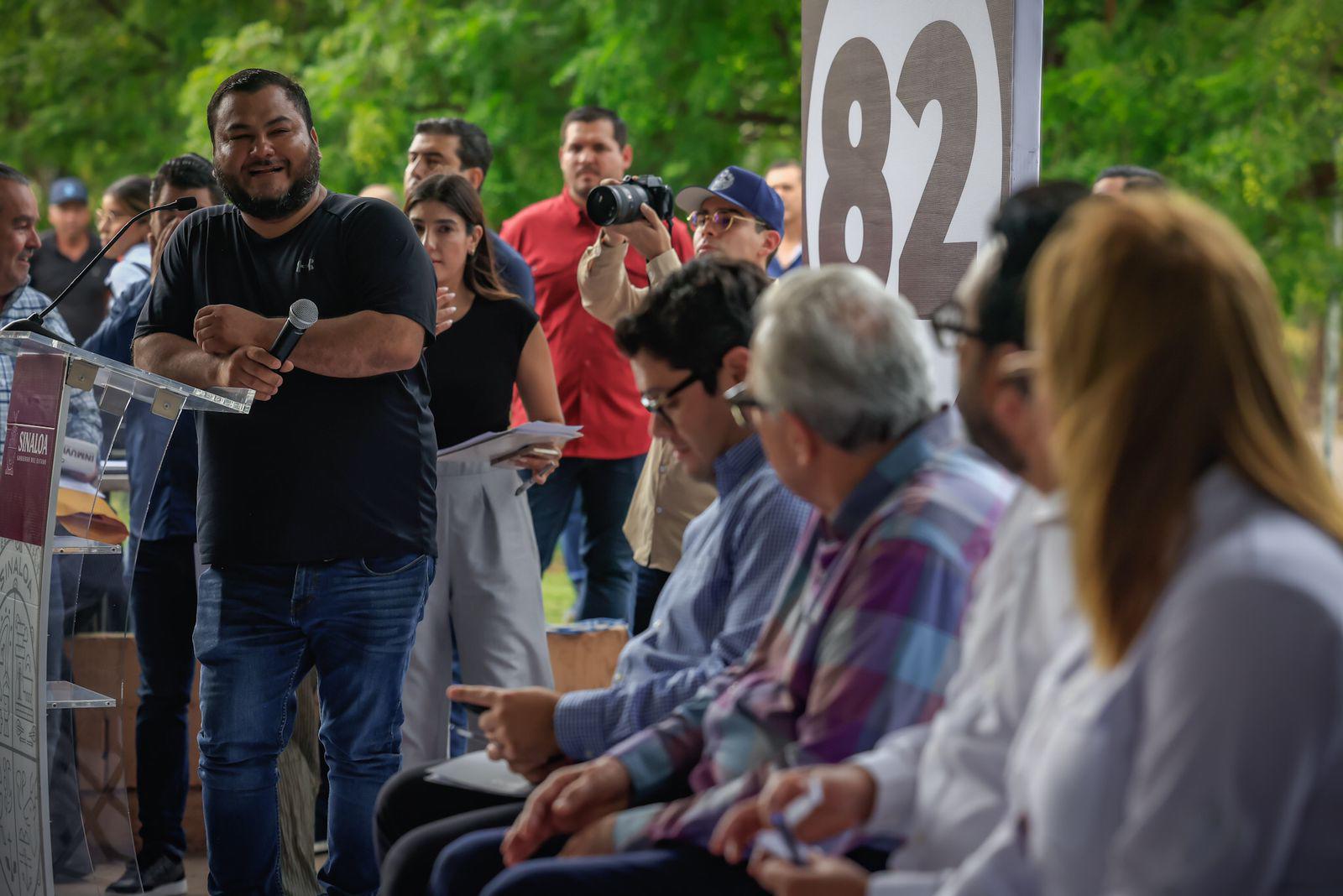 $!Entregan obras en las comunidades La Chilla y Las Flores, de la sindicatura de Tacuichamona