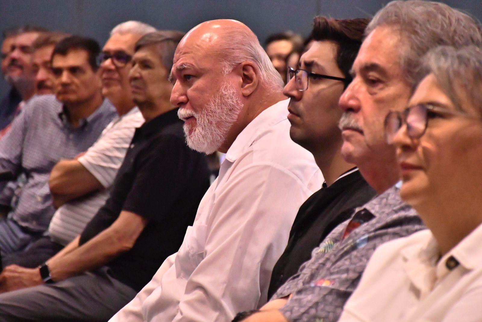 $!La prioridad es la seguridad, señalan en conversatorio ‘El Futuro de Sinaloa. ¿Hacia dónde y cómo?’