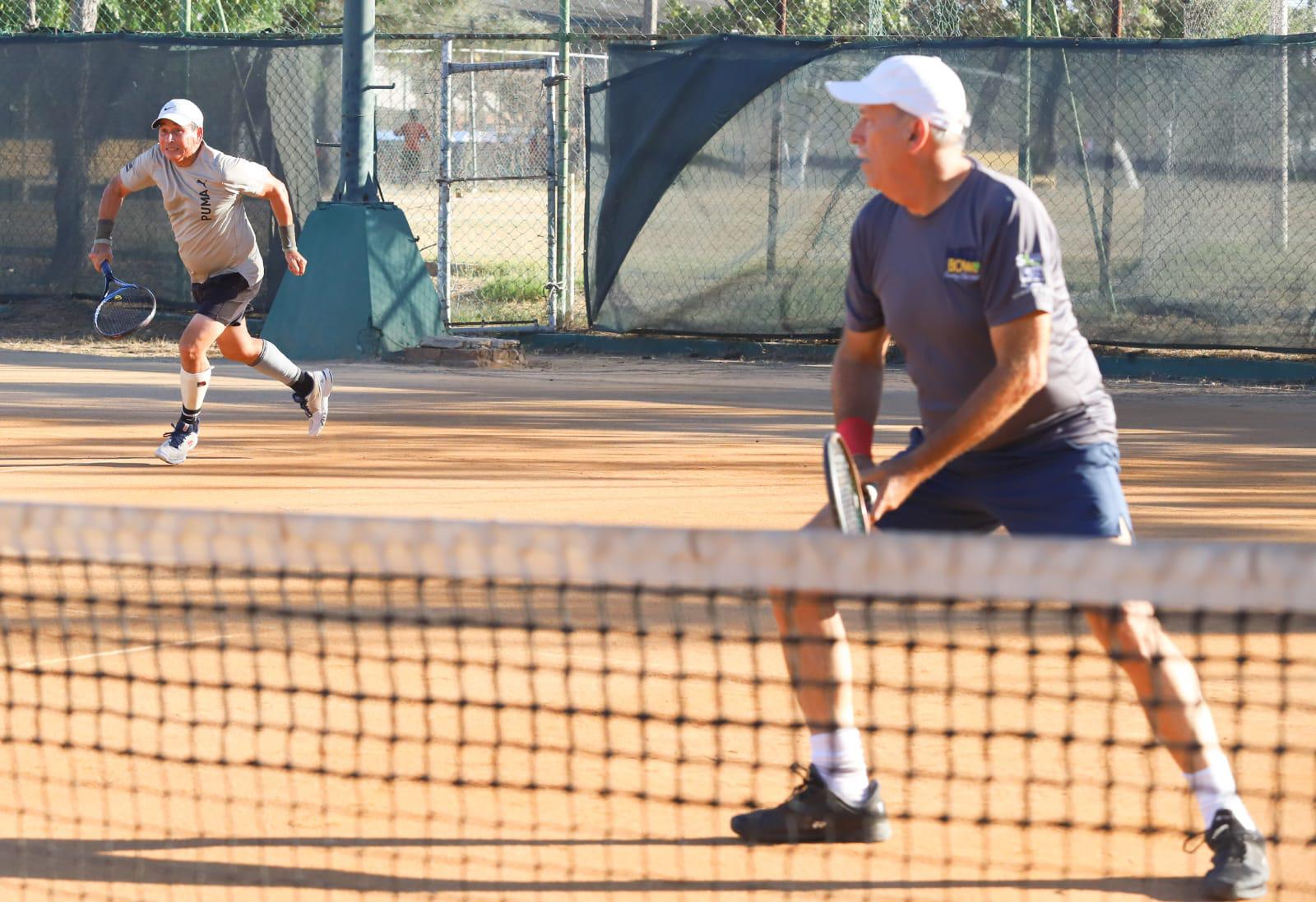 $!El Torneo Copa Carnaval 2024 sigue su curso en el Club Deportivo Muralla