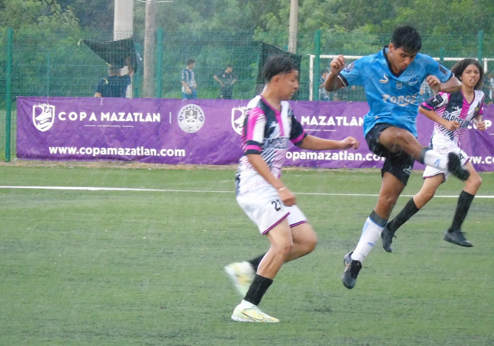 $!Udifut califica invicto en Copa Mazatlán