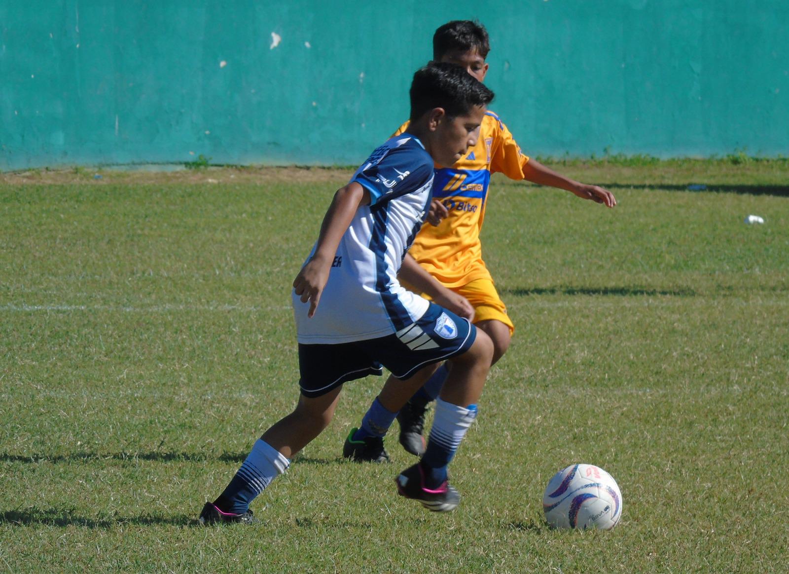 $!Tuzos logra contundente triunfo en Copa Mazatlán