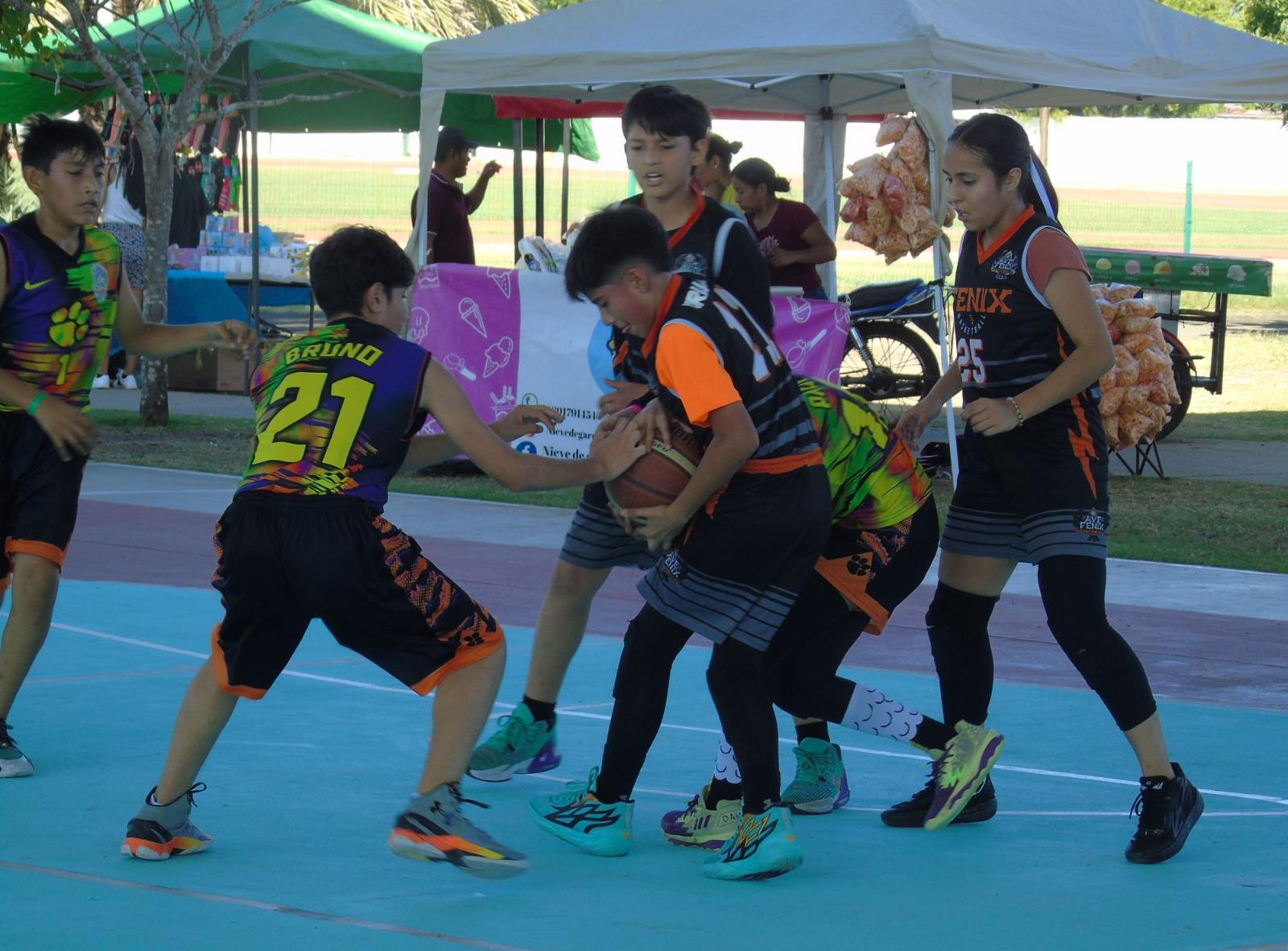 $!Consigue Toros doble triunfo en Copa Basketball Mazatlán