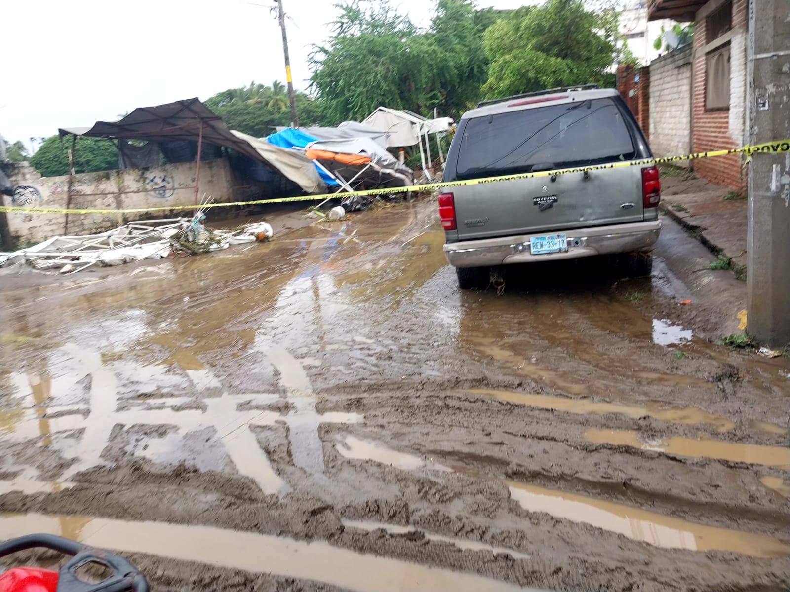 $!Sube a tres los muertos en Nayarit por el paso del huracán Roslyn; además de cuantiosos daños
