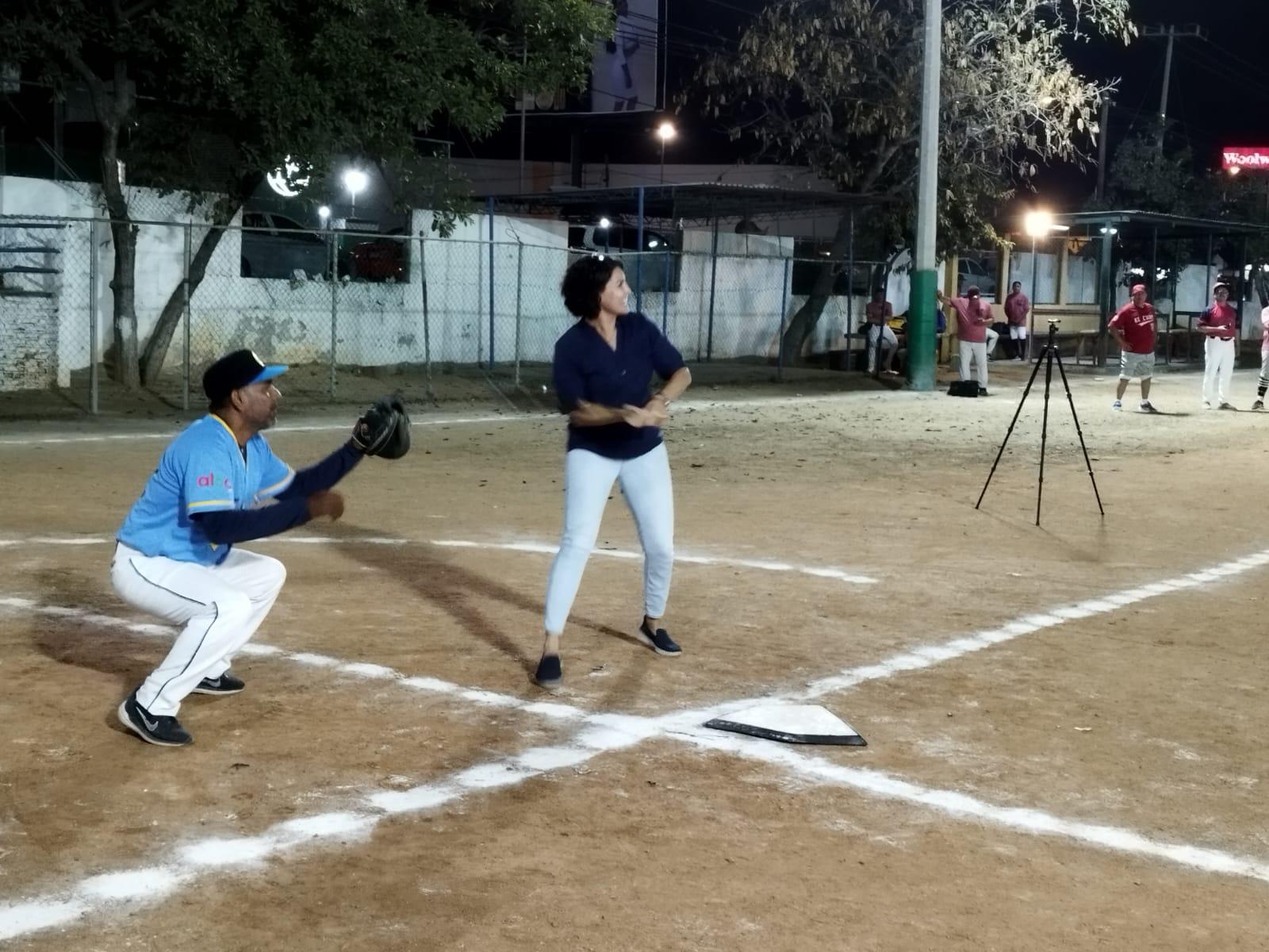 $!Rinden homenajes en inauguración de cuarta edición de Anabeiss