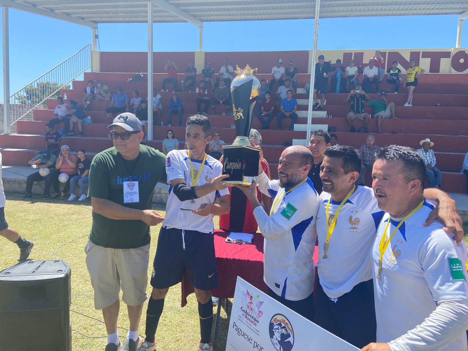 $!Mazatlán es nuevo monarca de Torneo Amistad