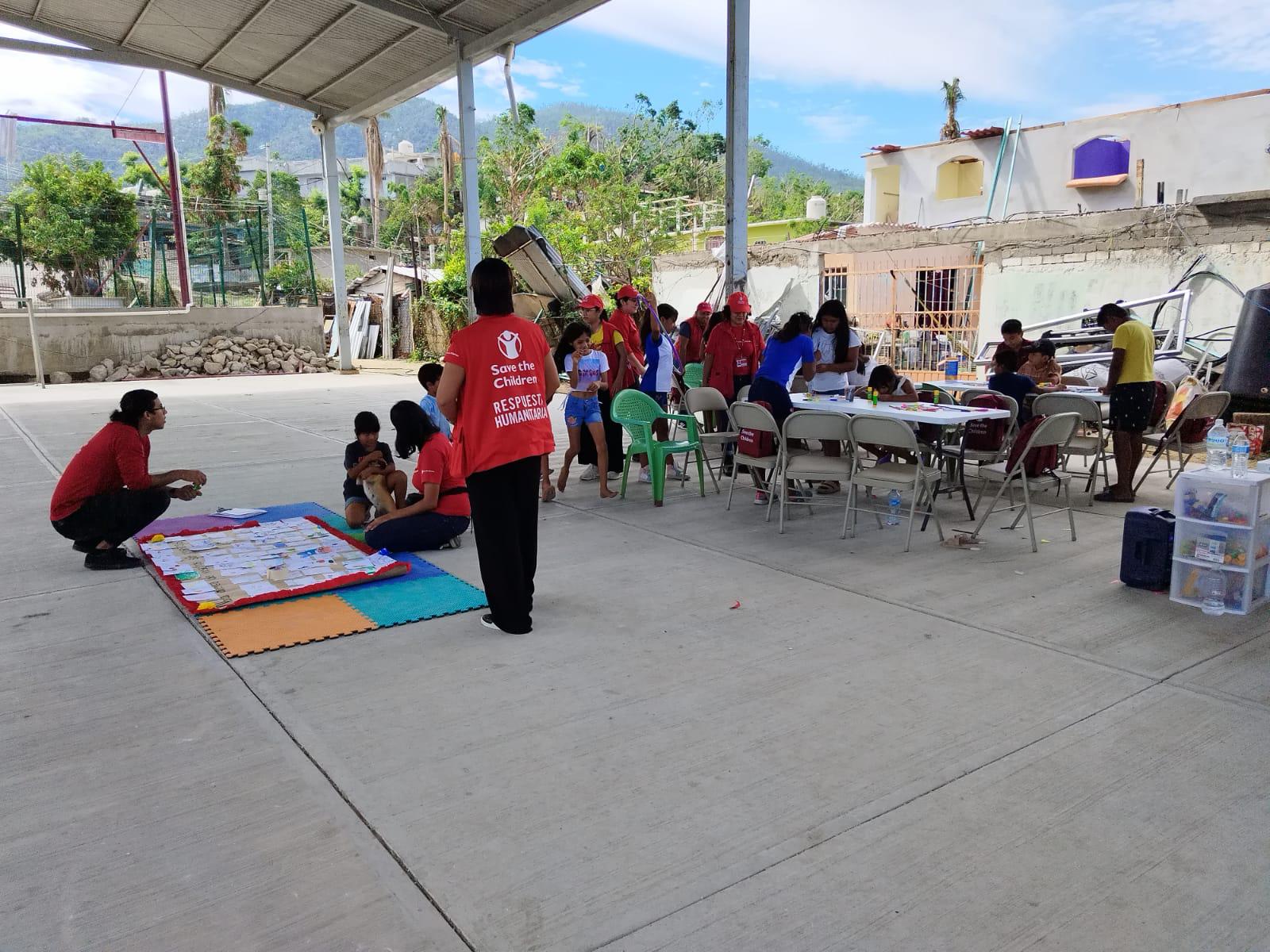 $!‘Quiero olvidarme de Otis’, claman los niños de Acapulco tras el huracán