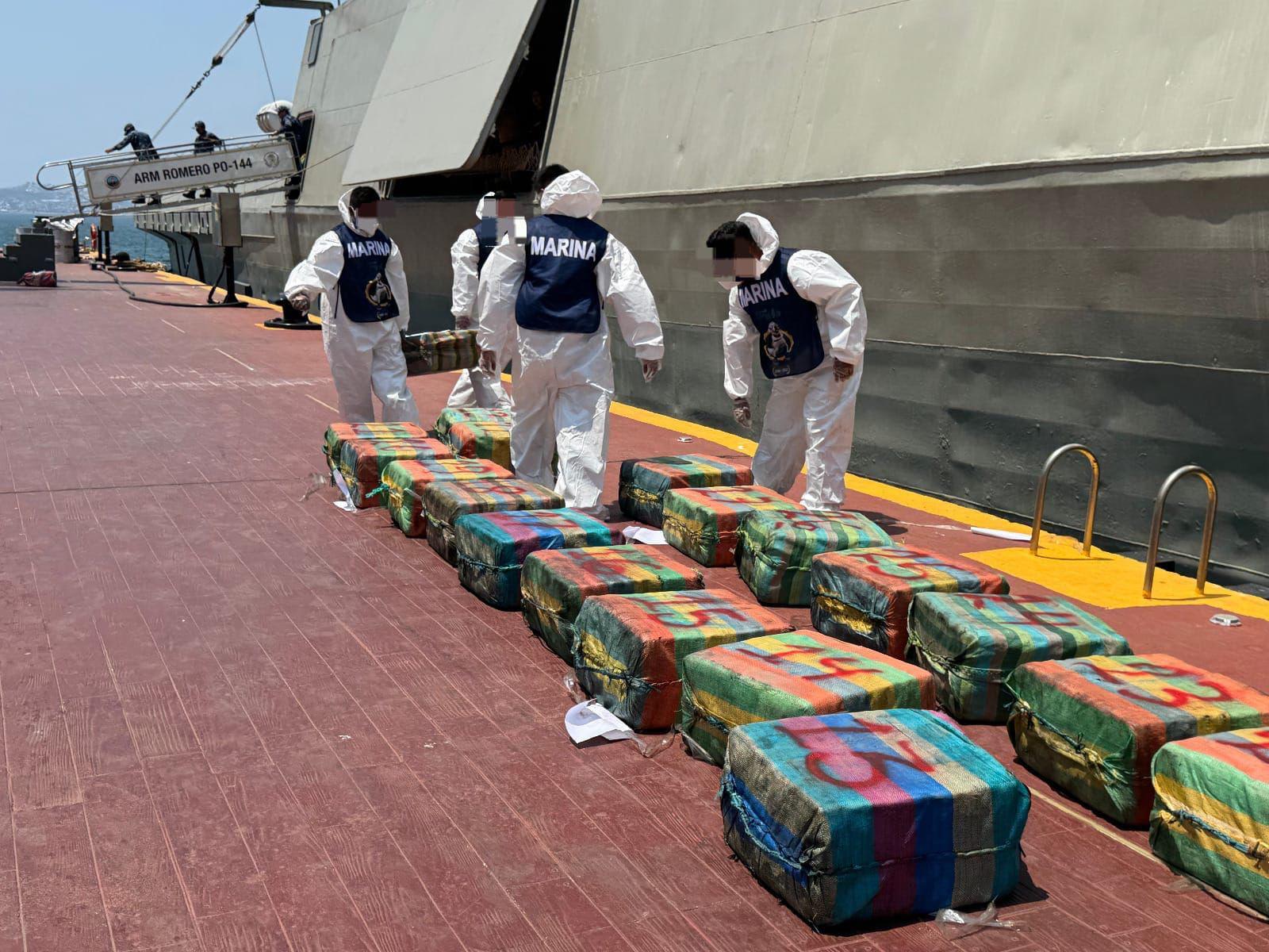 $!Aseguran en costas de Guerrero cerca de 1,800 kilos de cocaína