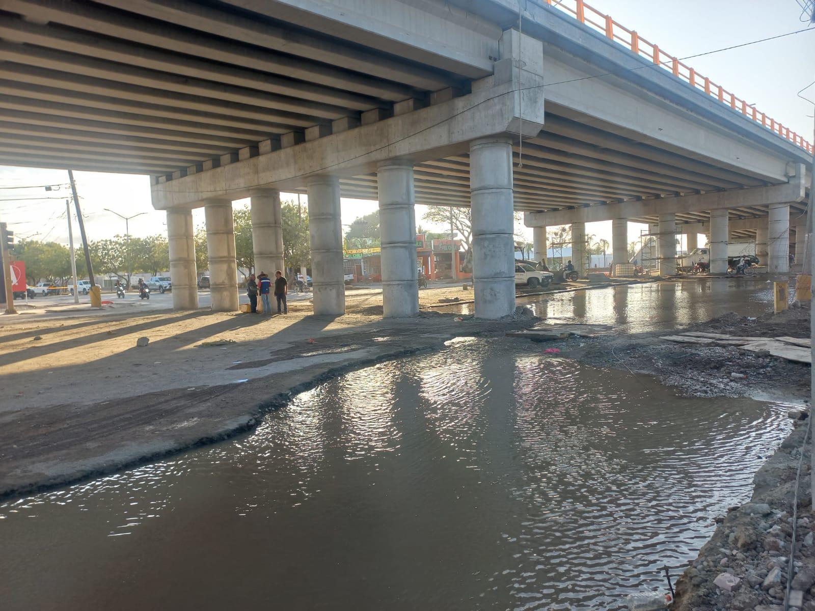 $!Se quedan sin agua miles de familias en Mazatlán