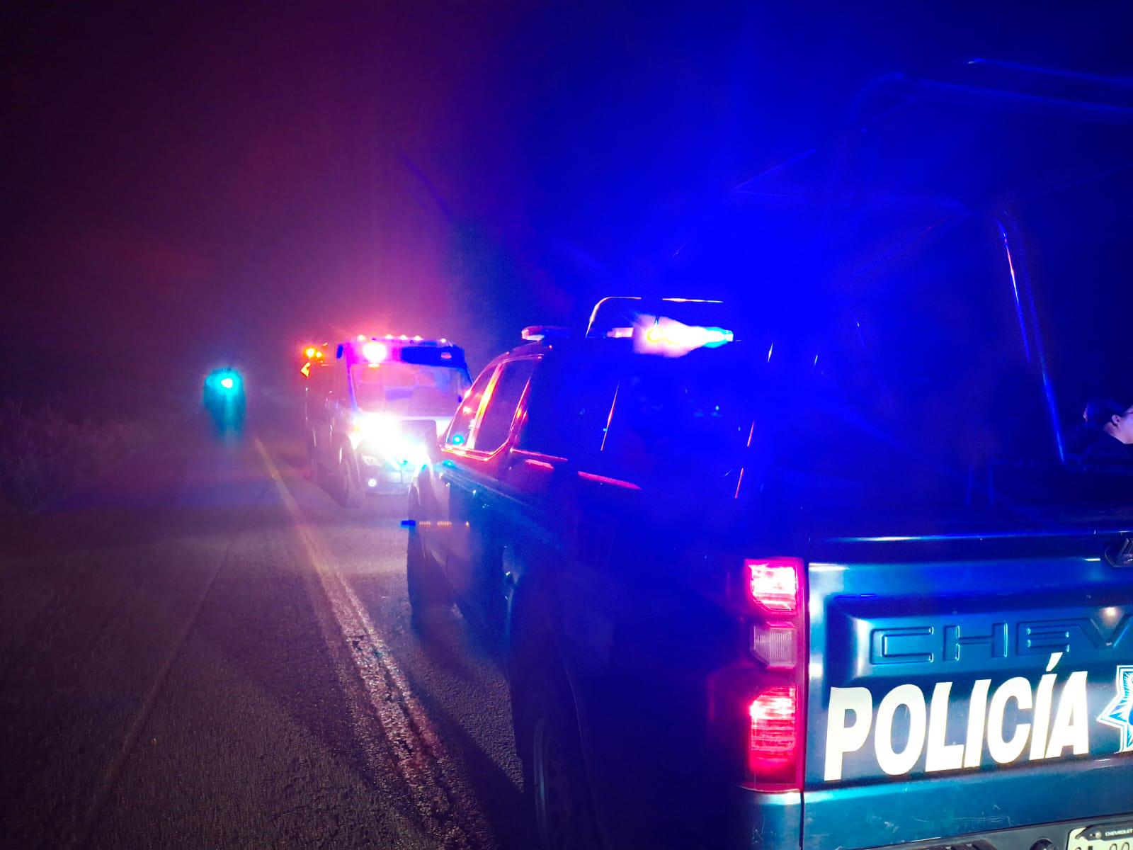 $!Muere conductor tras chocar con un tráiler en Rosario