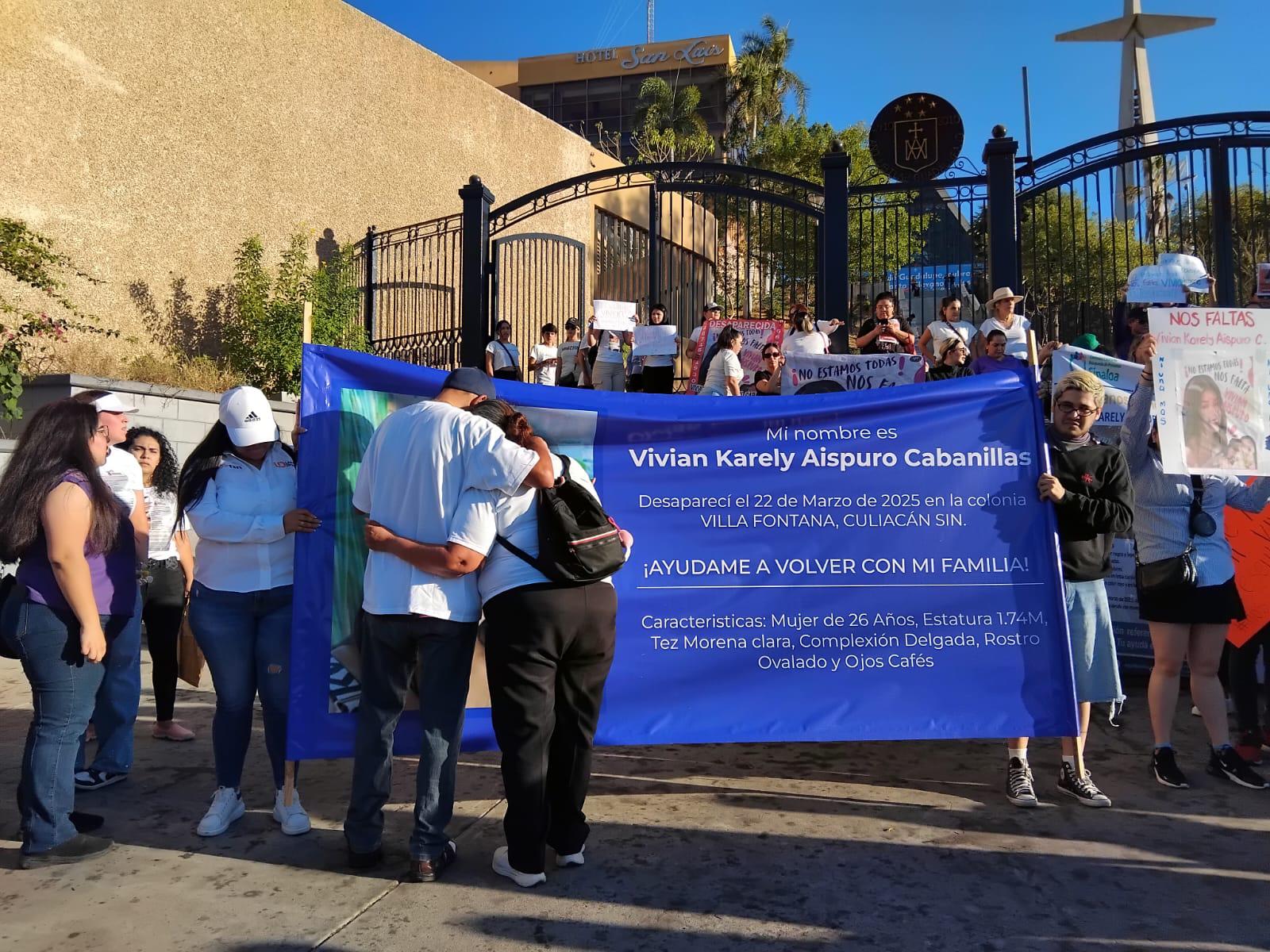 $!Claman regreso con vida de la joven Vivian Karely, desaparecida en Culiacán