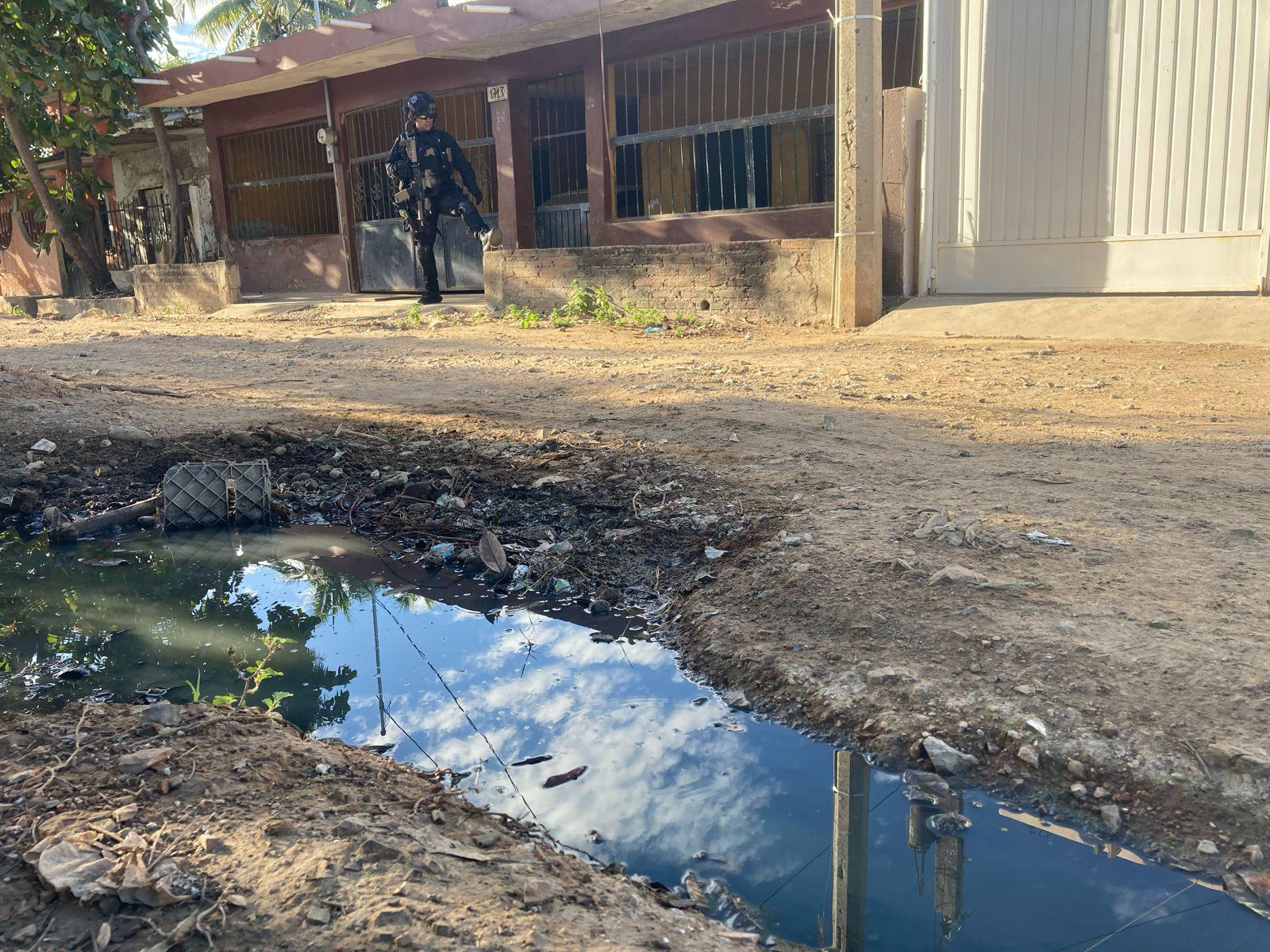 $!Promete Gobierno de Mazatlán obra de drenaje en la Francisco I. Madero