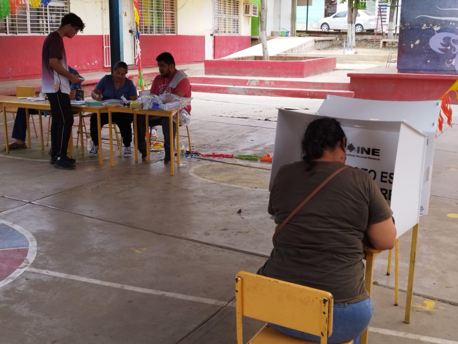 $!Reportan proceso electoral judicial en calma en sectores de Mazatlán