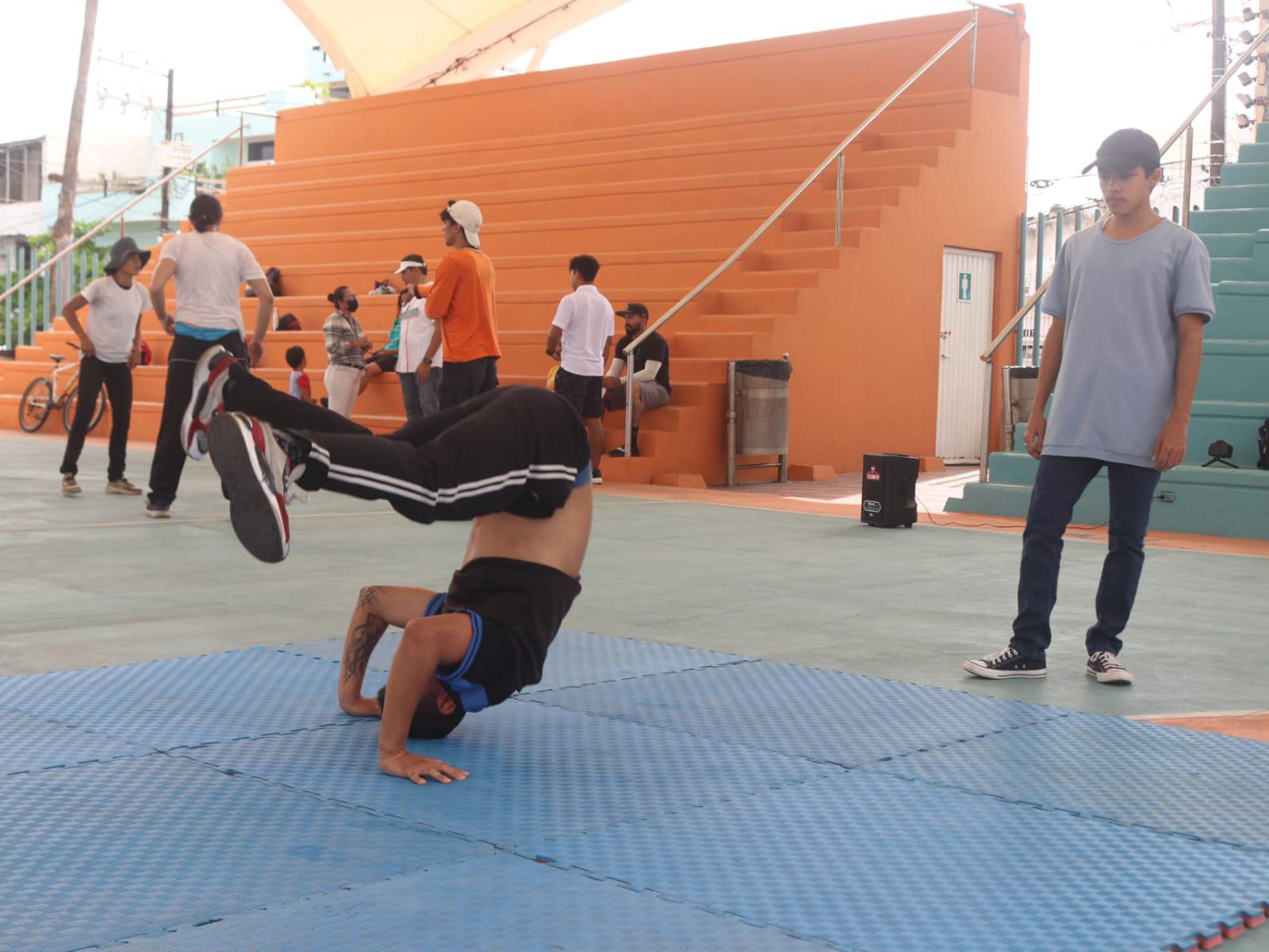 $!Abren escuela gratuita de breaking en Mazatlán, una mezcla de juventud, frescura y dinamismo