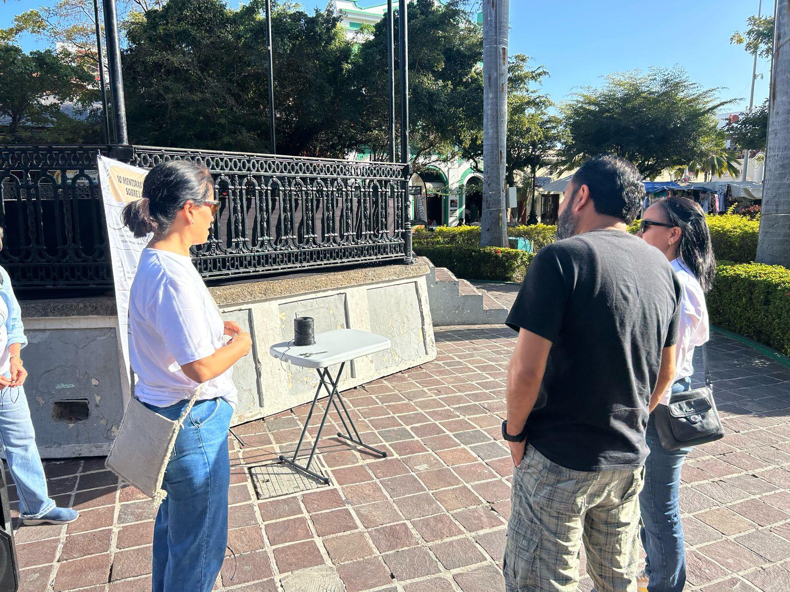 $!Buscan frenar tirolesa y proteger Cerro del Crestón con recolección de firmas, en Mazatlán