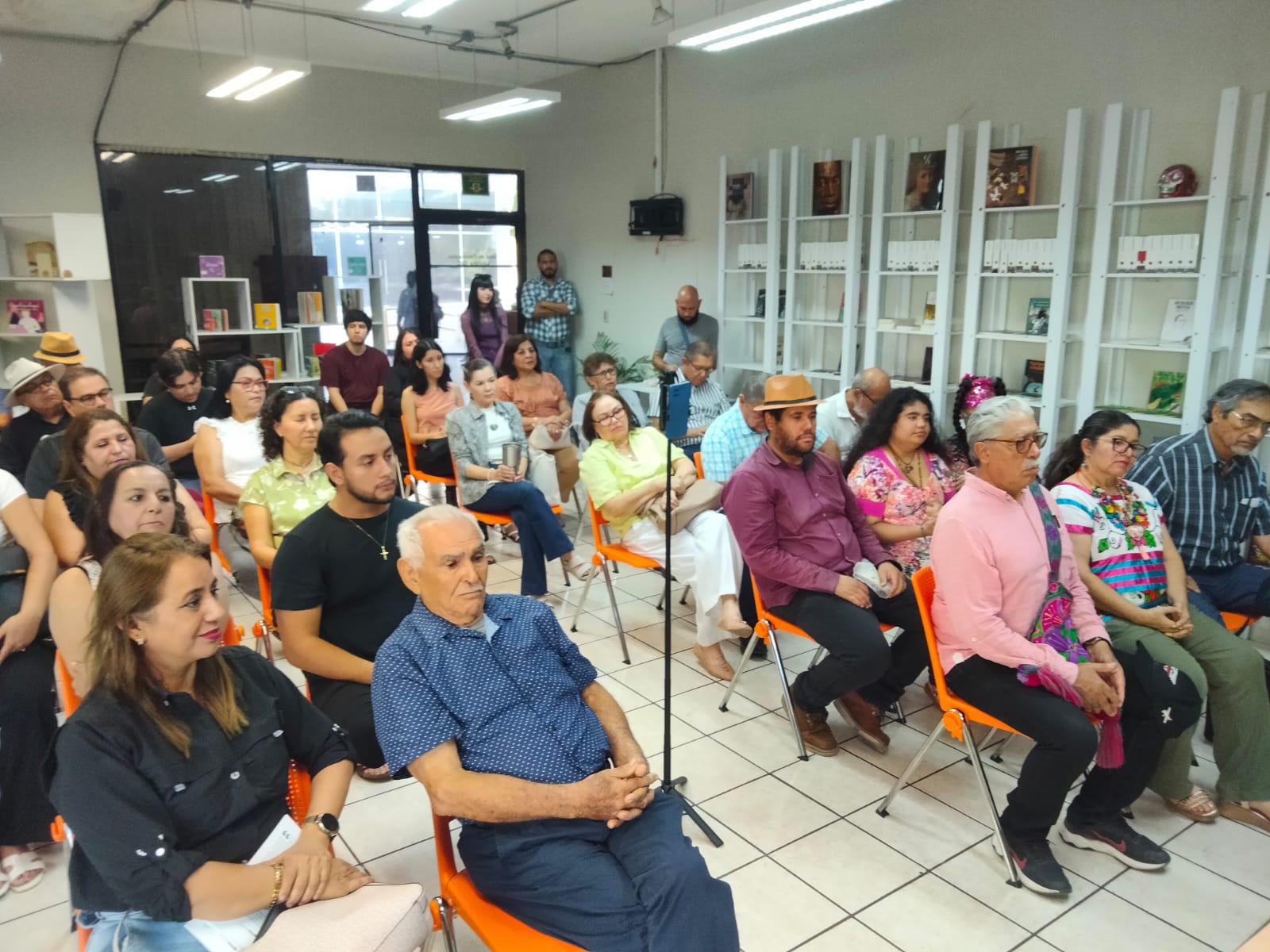$!El público asiduo a este espacio acudió a la celebración.