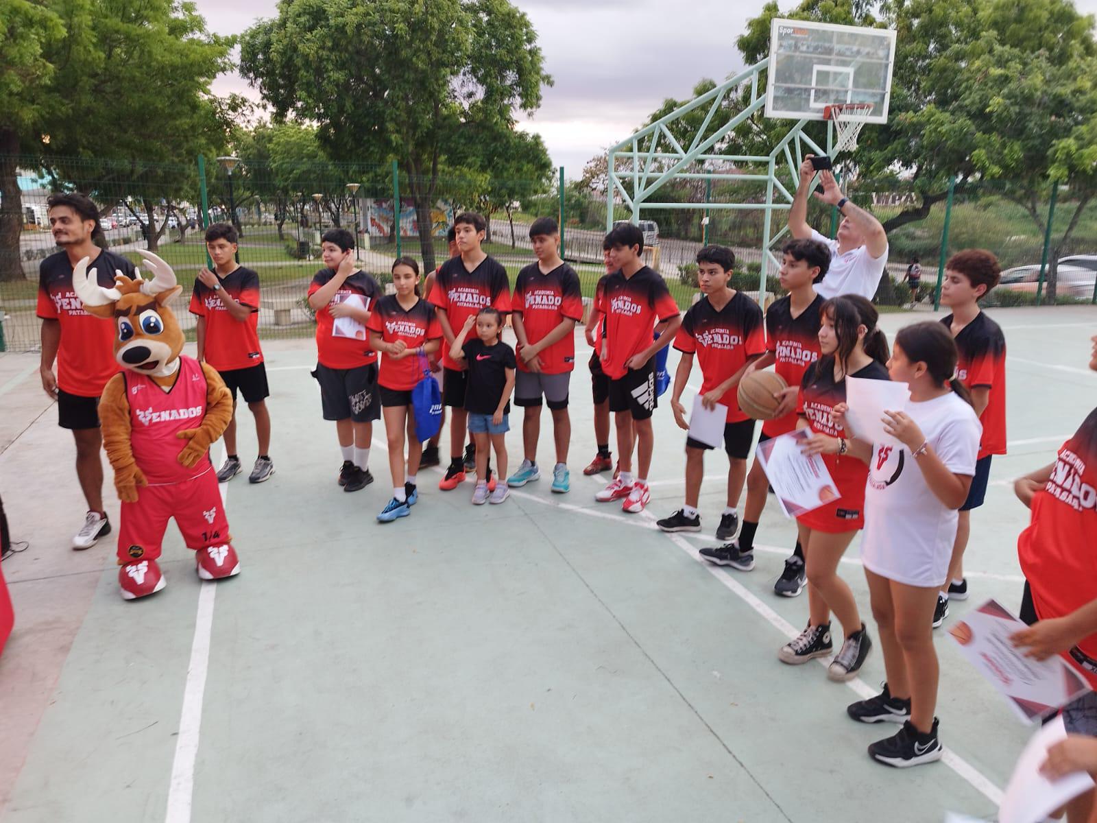 $!Culmina con éxito Campamento de Baloncesto de Venados de Mazatlán
