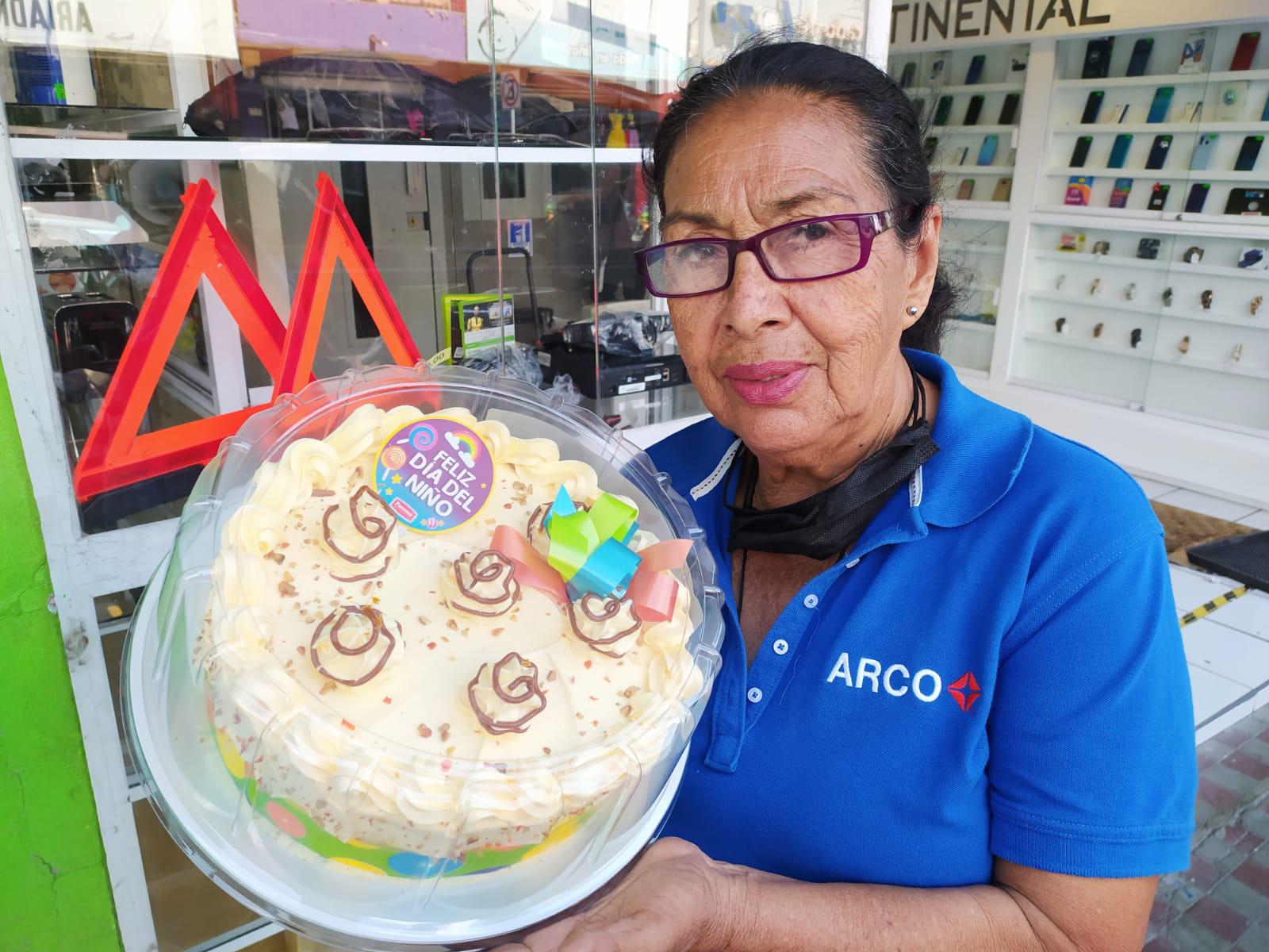 $!En los comercios de Mazatlán esperan un ‘bondadoso’ Día del Niño