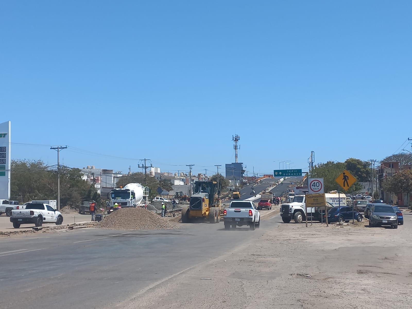 $!Aceleran trabajos para terminar construcción del puente del Libramiento Colosio, en Mazatlán