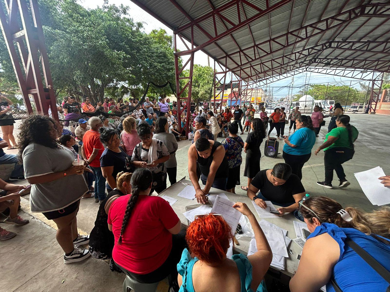 $!Exigen tianguistas de Mazatlán una revisión y modificación en el reglamento de comercio