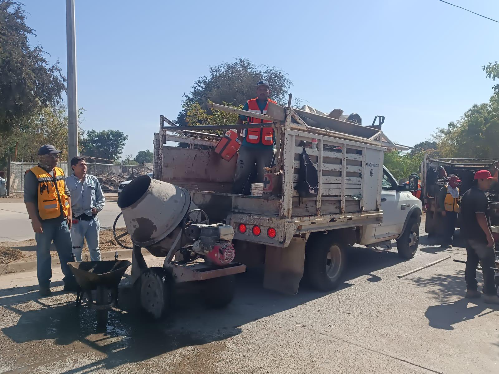 $!Suma el programa MazBachetón 3 mil 300 baches tapados en Mazatlán