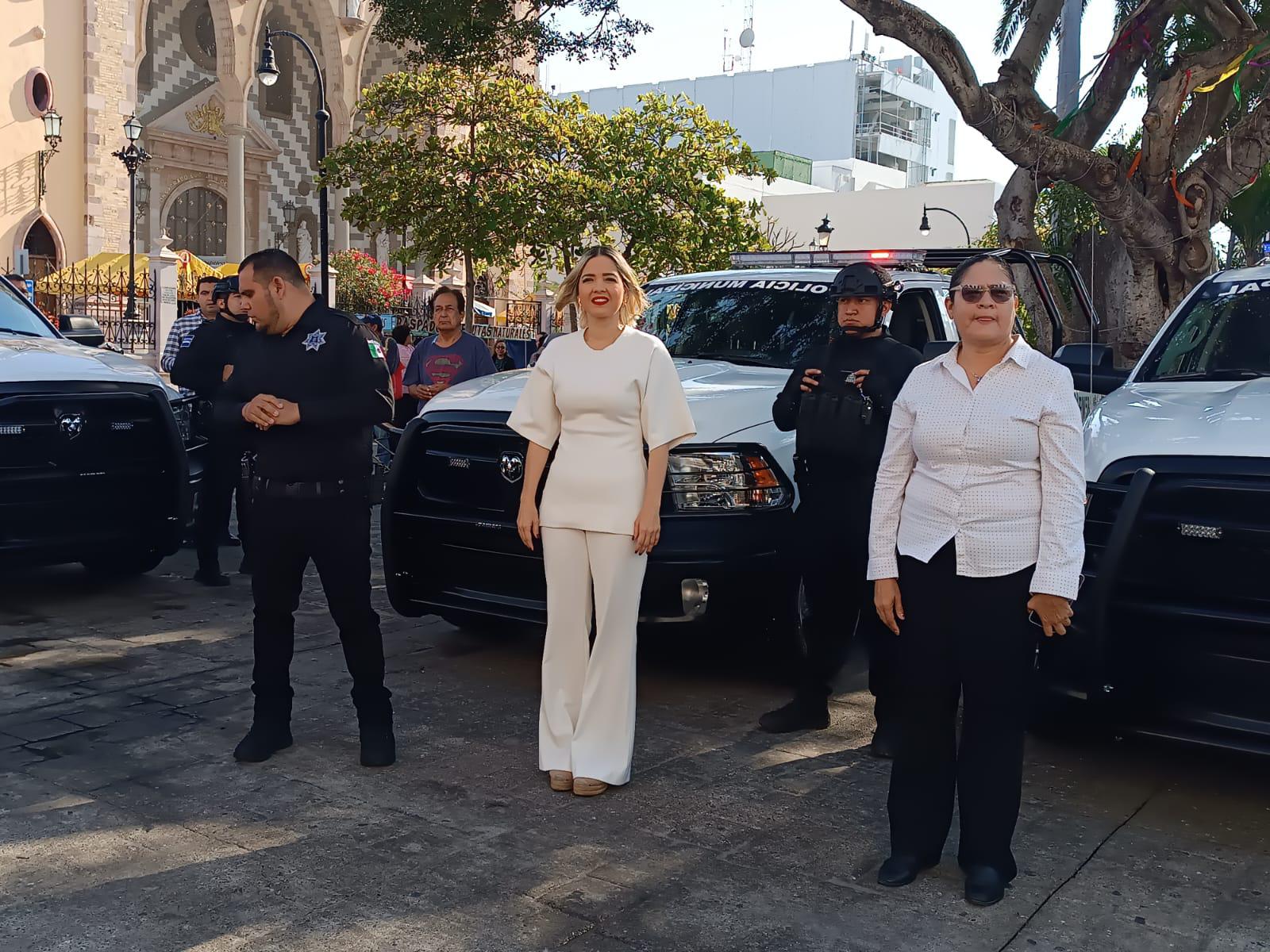 $!Entregan 10 nuevas patrullas a la Policía Municipal de Mazatlán