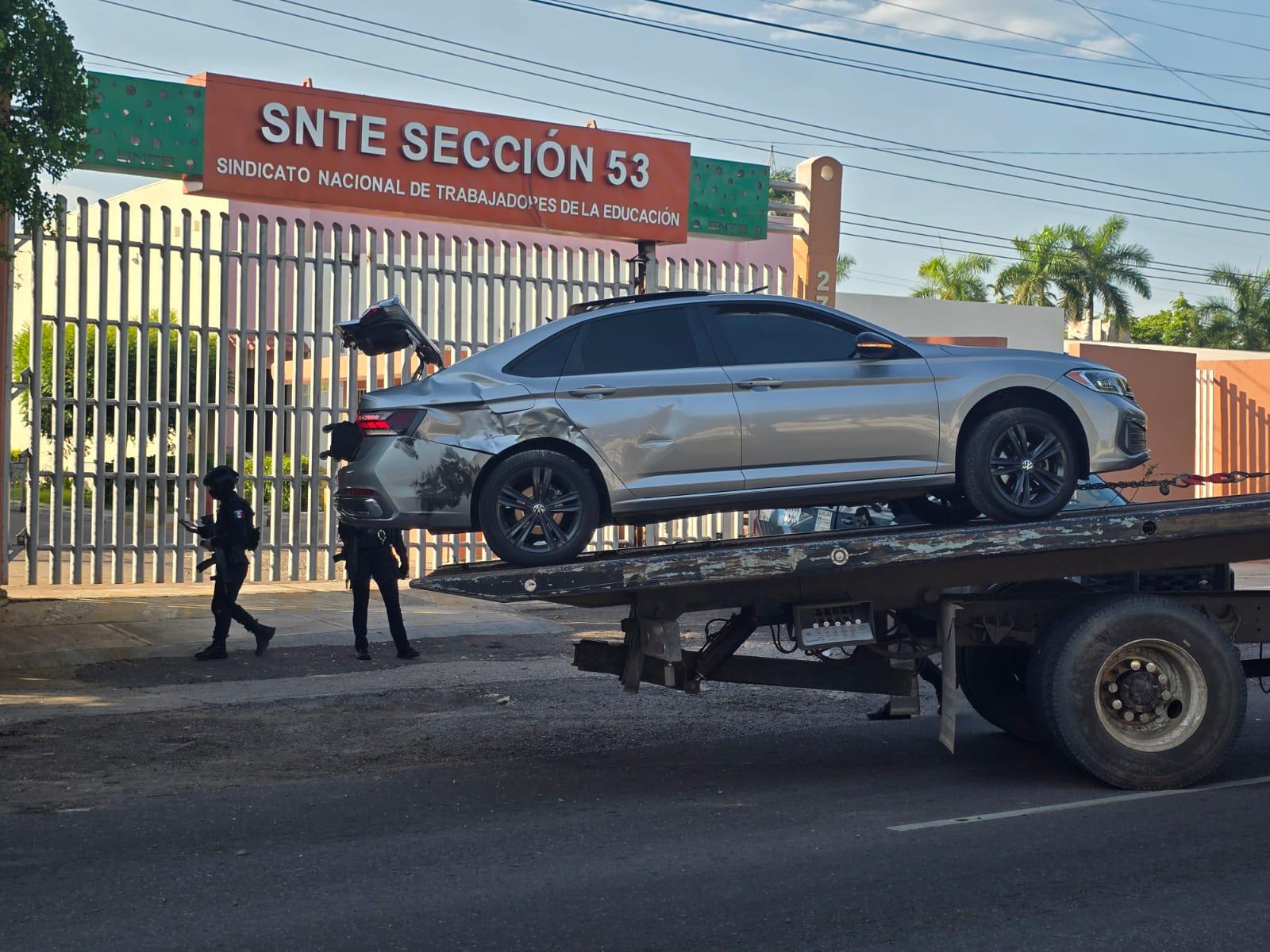 $!Persecución policial termina en choque en la colonia 4 de marzo, Culiacán