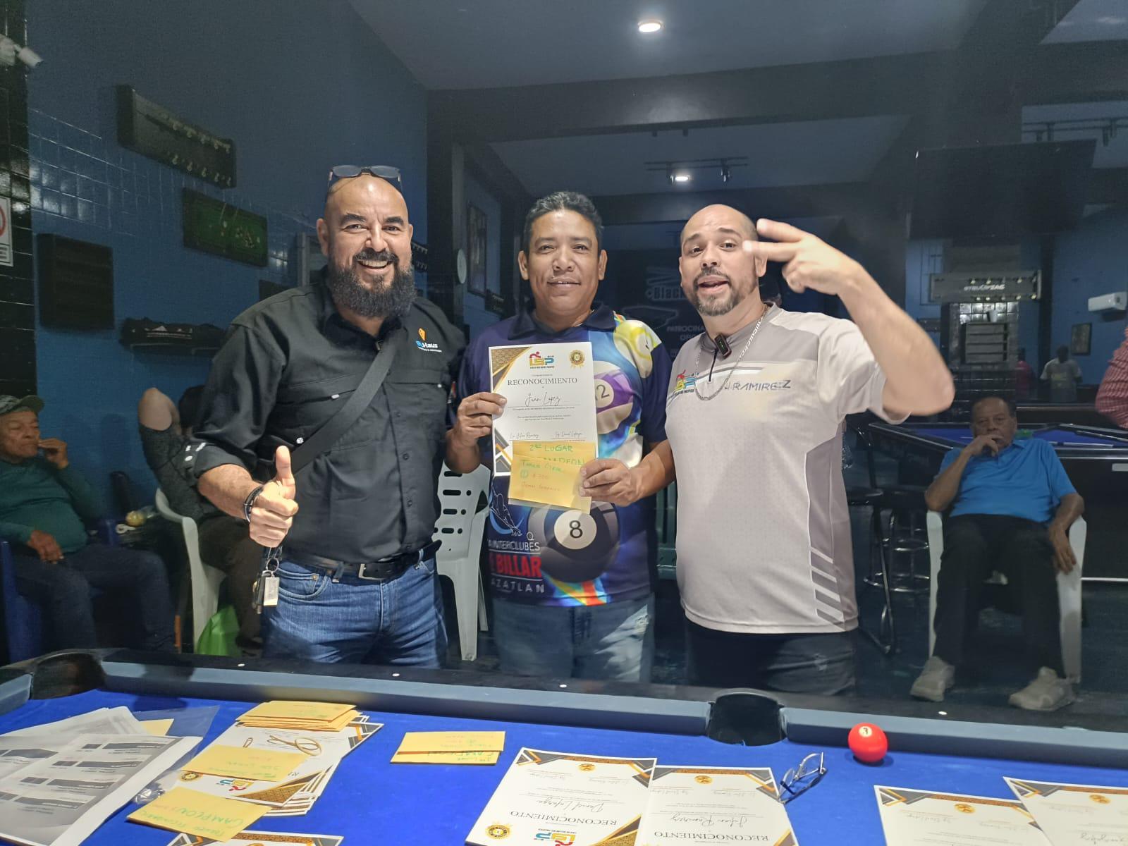 $!Repite Elixon Arape como campeón de Torneo de Billar