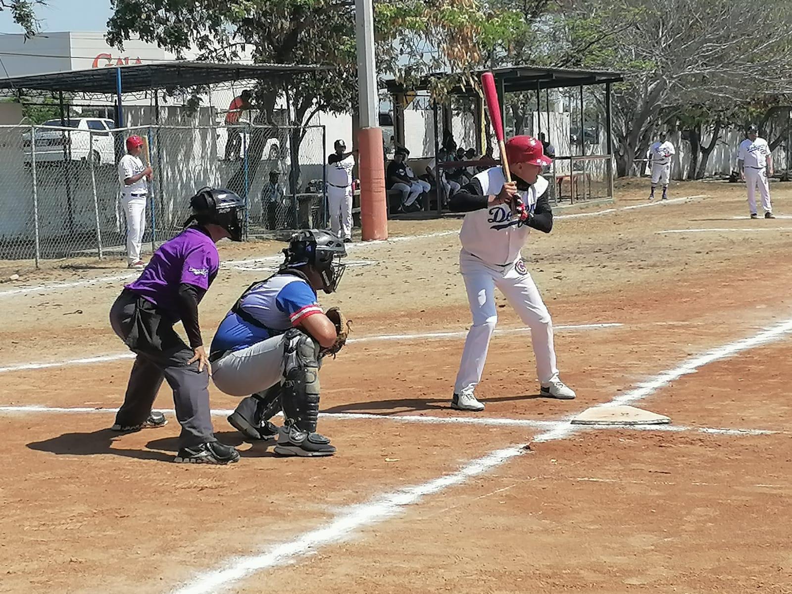 $!Apalea Proveedora de Maderas a Agua Selecta en Liga del Muralla
