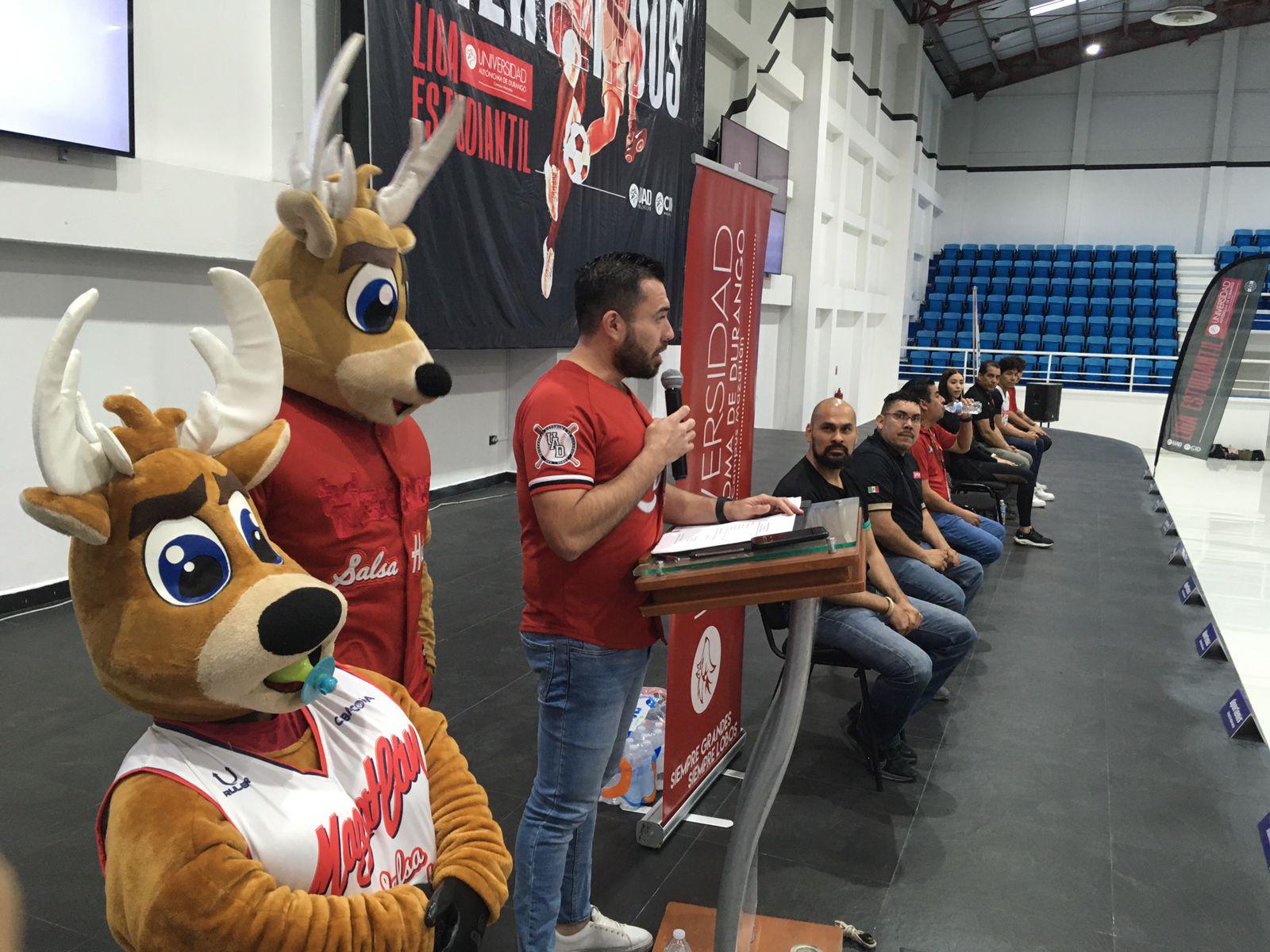 $!Inauguran Liga Estudiantil UAD de Baloncesto y Futbol Barda en el Lobo Dome