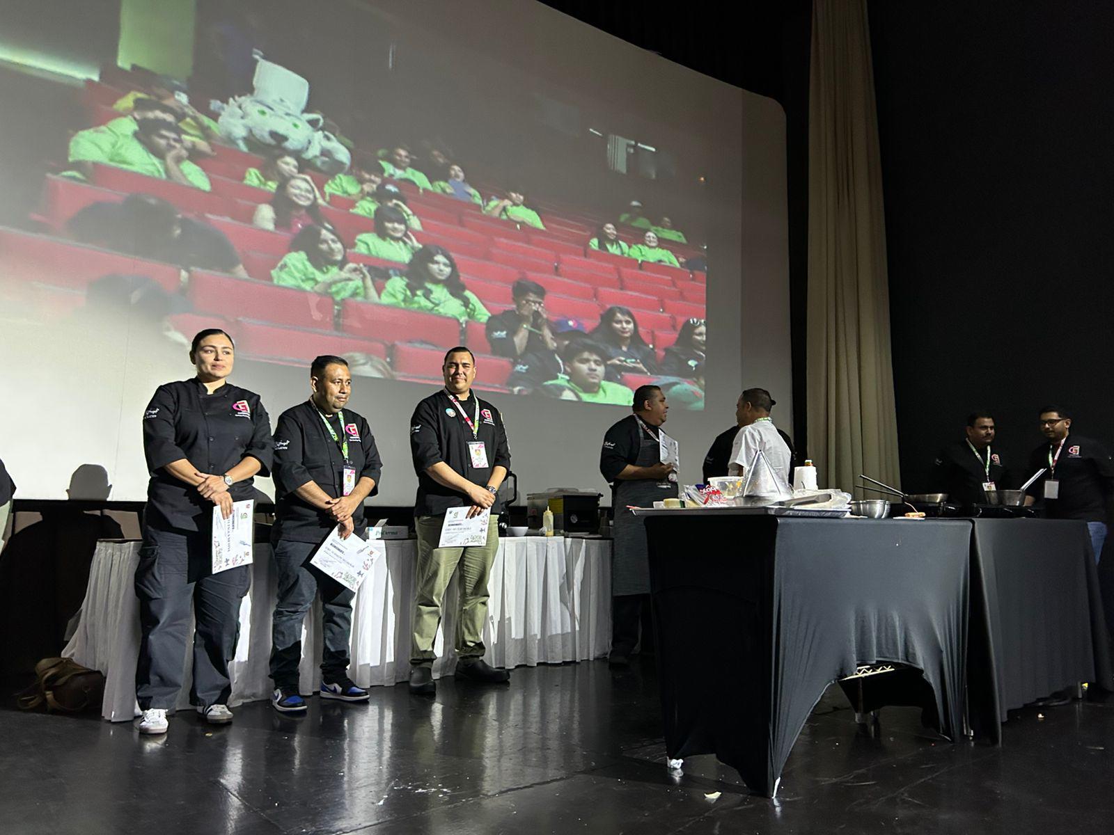 $!Saúl y David conquistan el concurso gastronómico ‘Sabor a Mar’ con talento y creatividad