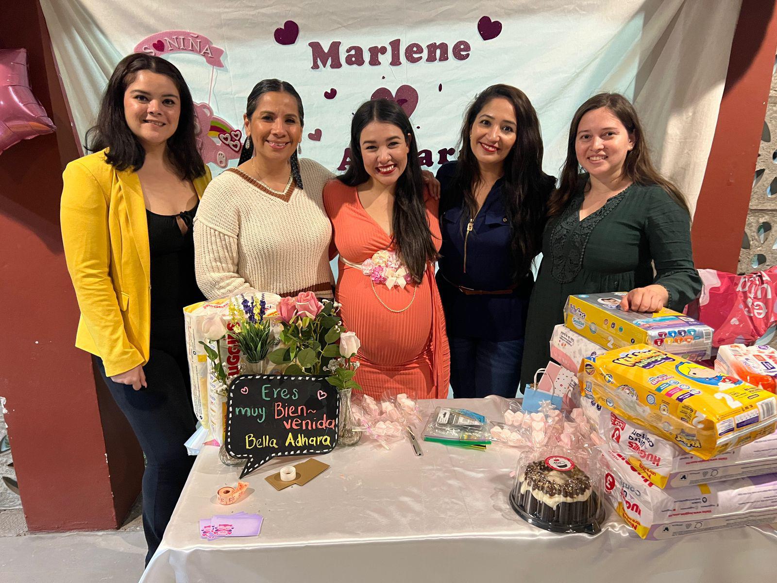 $!Con las organizadoras Leonor Solano, Norma Sánchez, Janneth Aldecoa y Carmen Garnica.