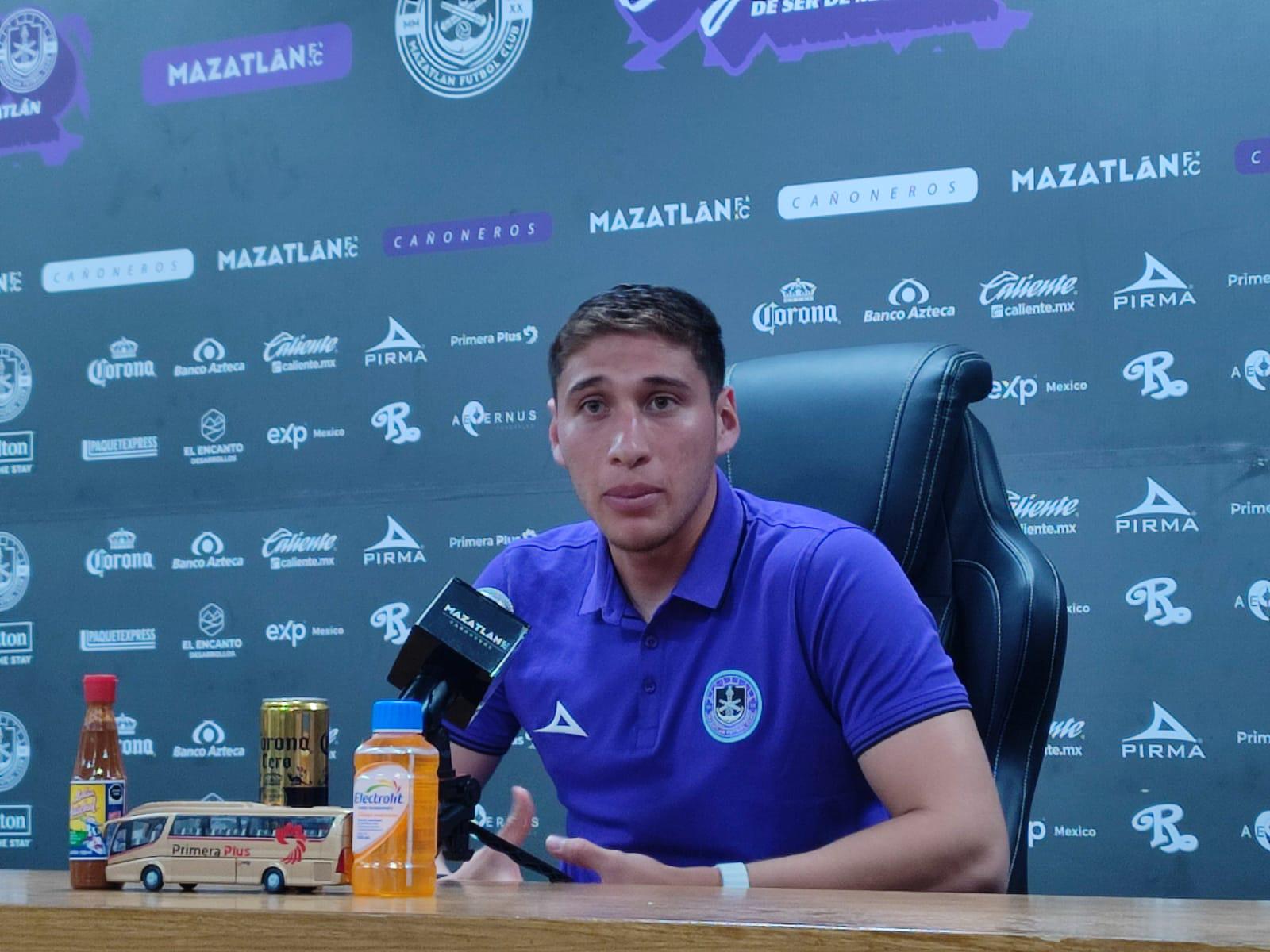 $!Mazatlán FC debe vencer a Chivas: Luis Olivas