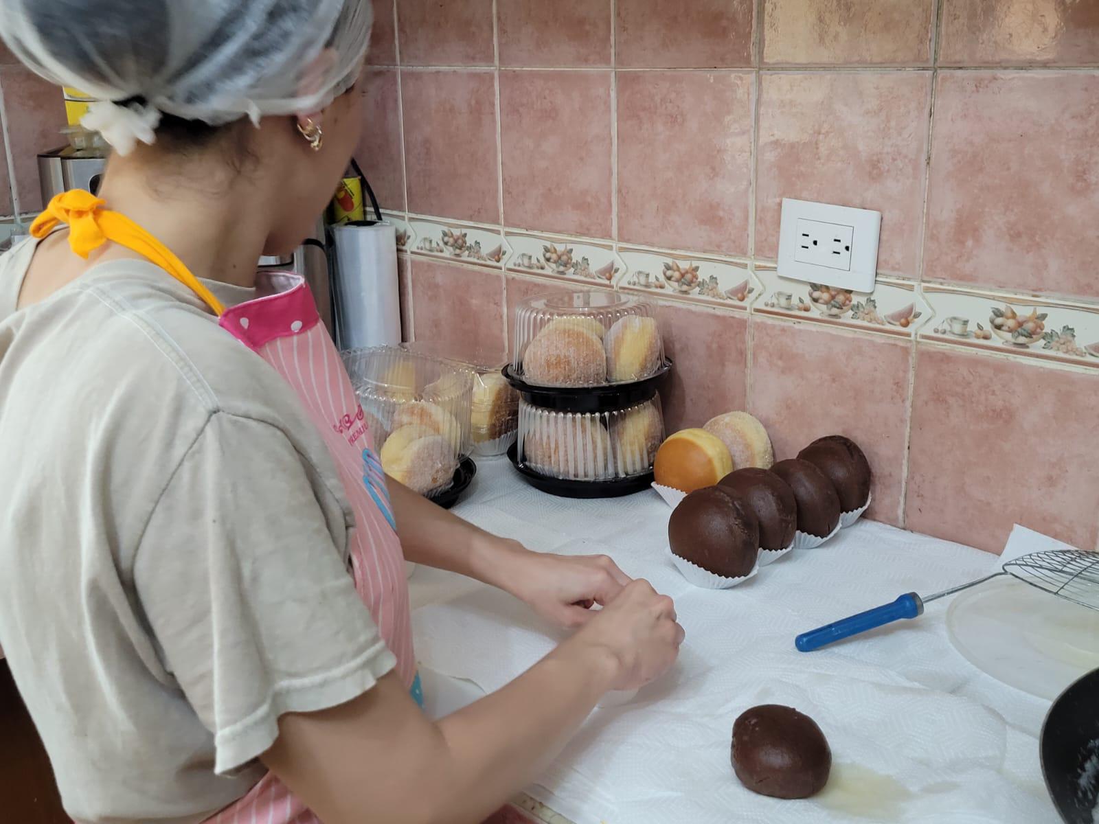 $!Con su negocio, Ruth popularizó las berlinesas en Culiacán
