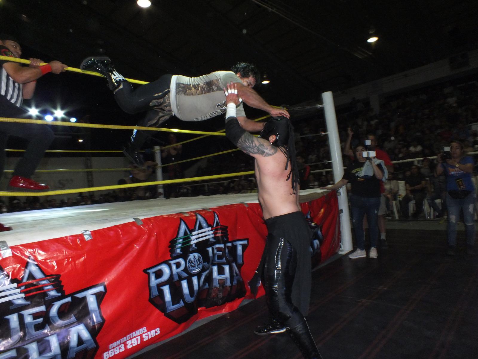 $!Myzteziz AAA y Aerostar vencen las artimañas rivales para imponerse en función AAA