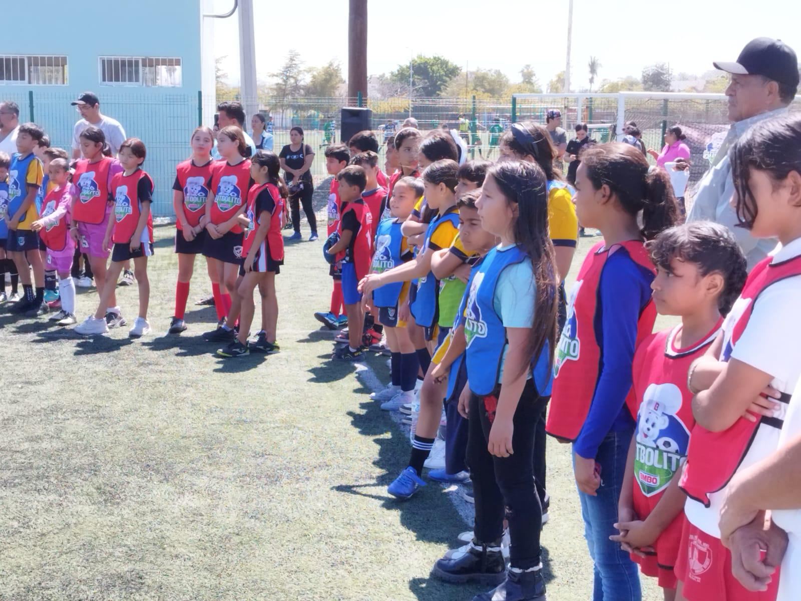 $!Rueda el balón en edición 61 de Futbolito Bimbo