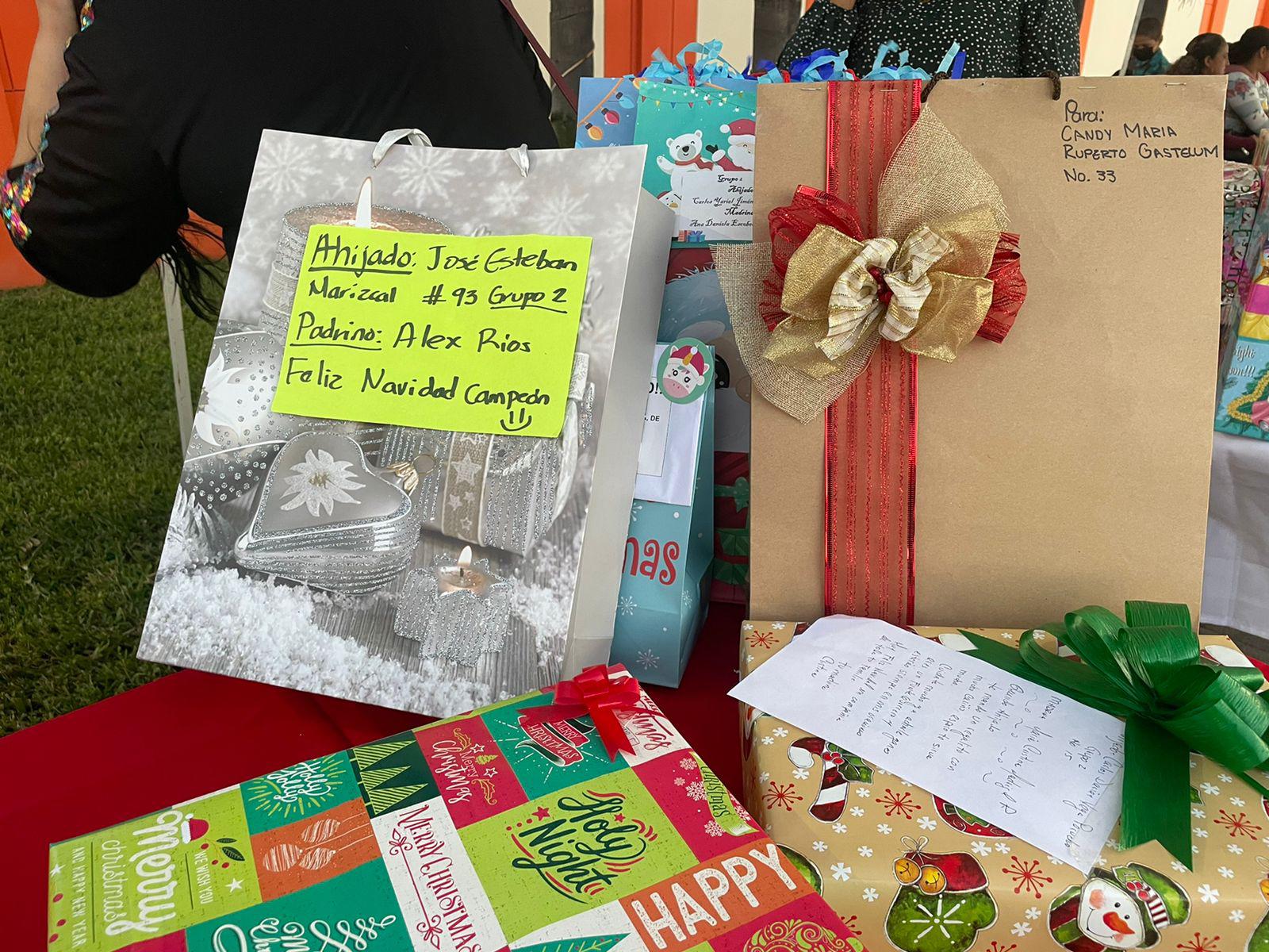$!Recolectan en Mazatlán regalos y kits médicos para niños con cáncer