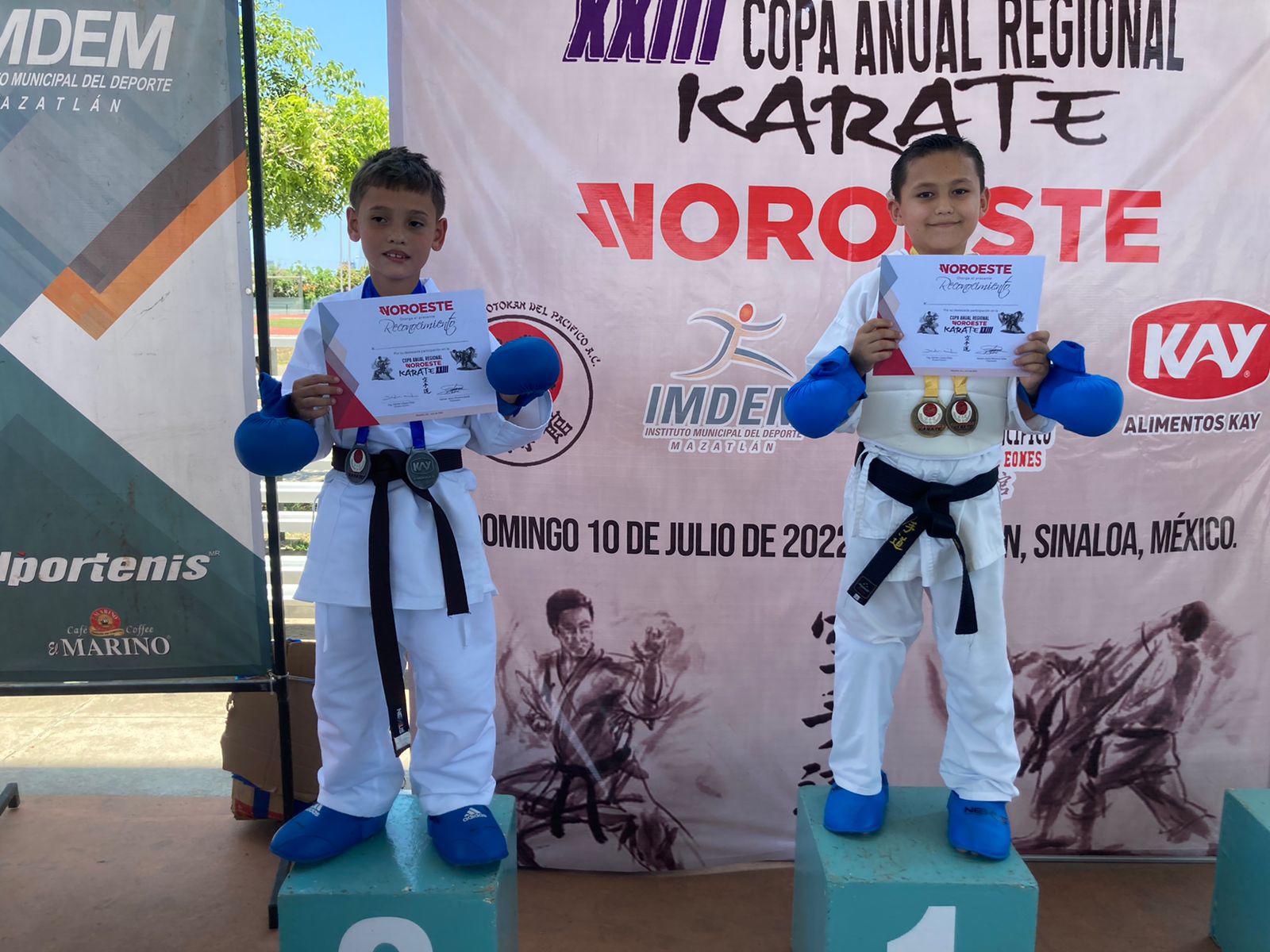 $!Verónica López domina en formas y combate en la Copa Anual Regional de Karate Noroeste