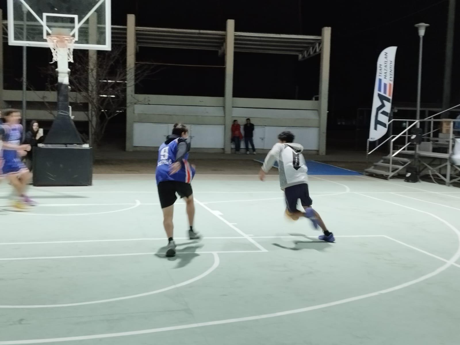 $!Emocionantes partidos se viven en FIBA Open 3x3
