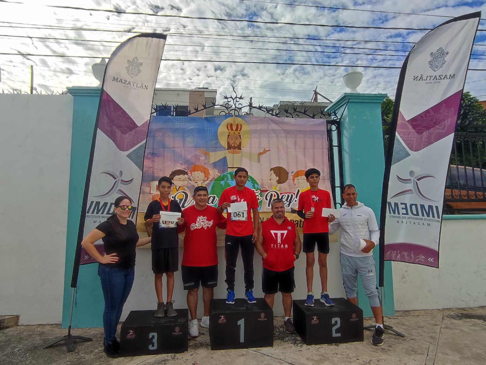 $!Fonseca y Ramírez pasan al Olimpo en Tercera Carrera Familiar Rey de Reyes
